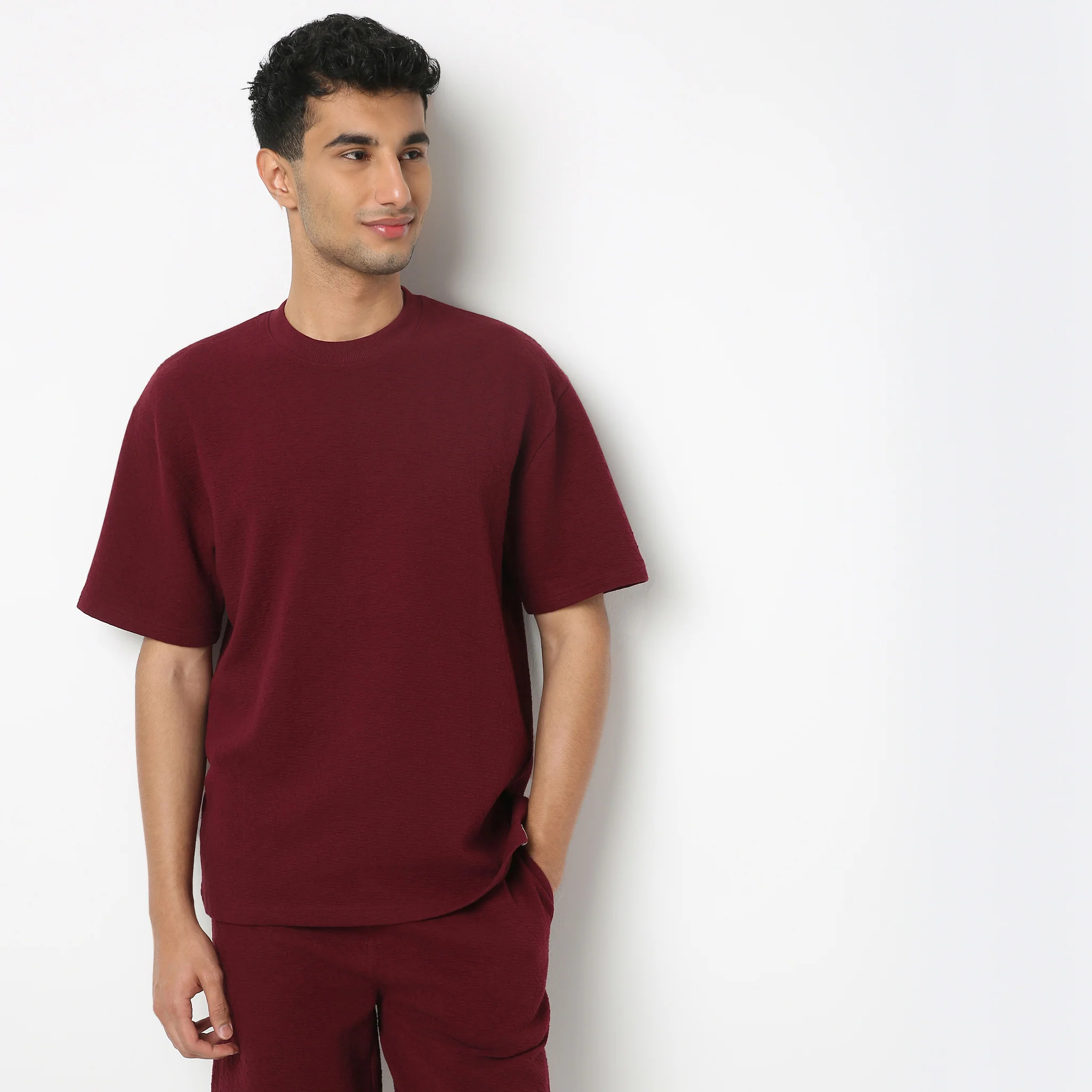 Oversize Crew Neck Structured Unisets T-Shirt - Image 2