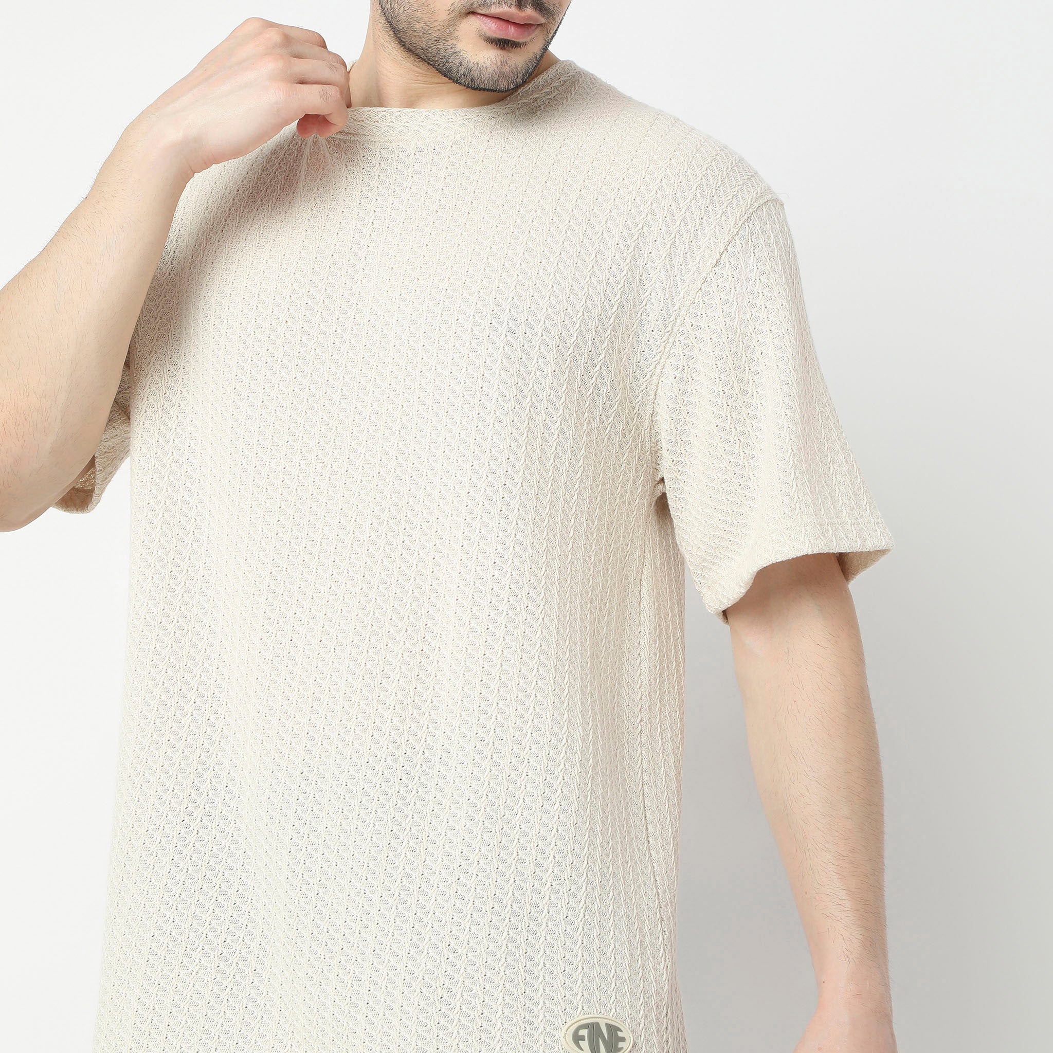 Trendy Oversized Structured T-Shirt - Image 5