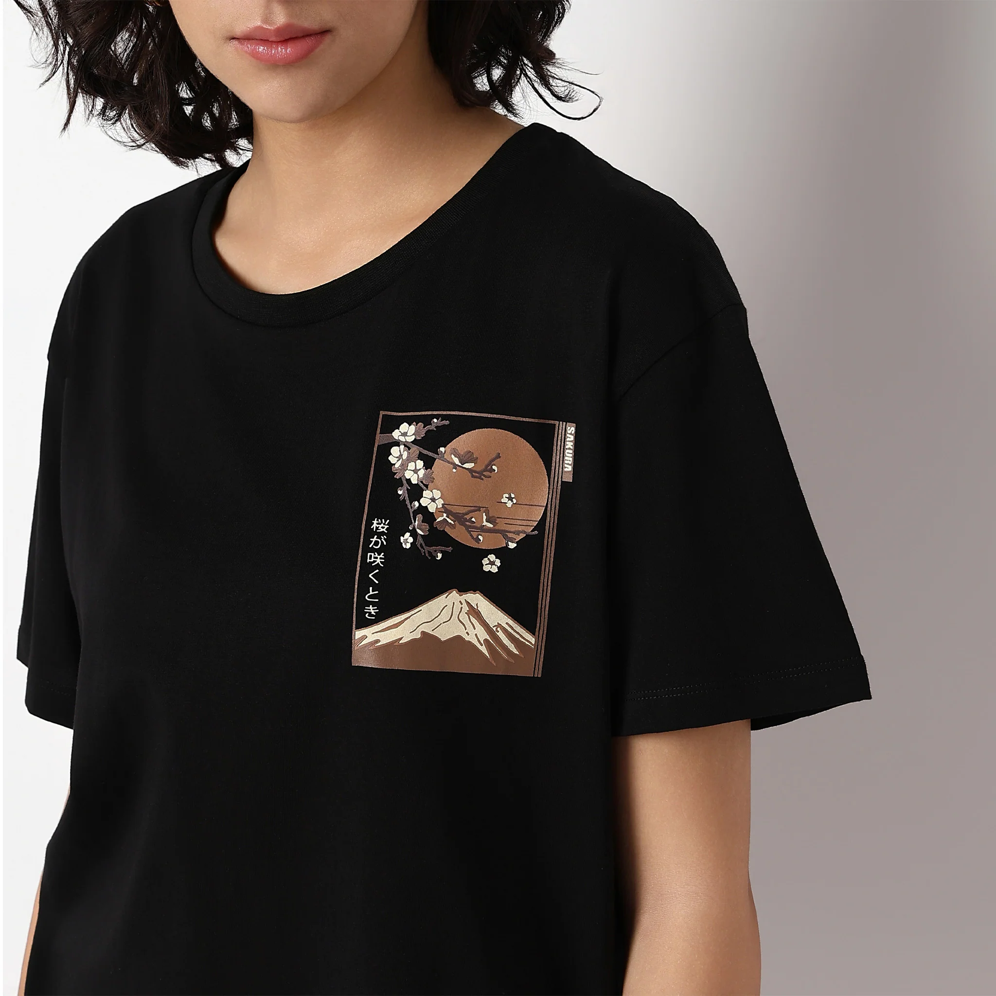 Oversized Front and Back Graphic Print T-Shirt - Image 4