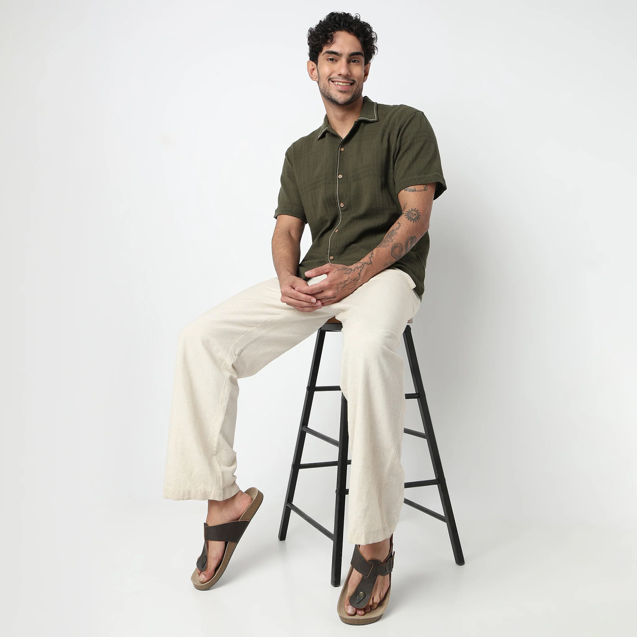 Point Down Embroidered Shirt - Image 5