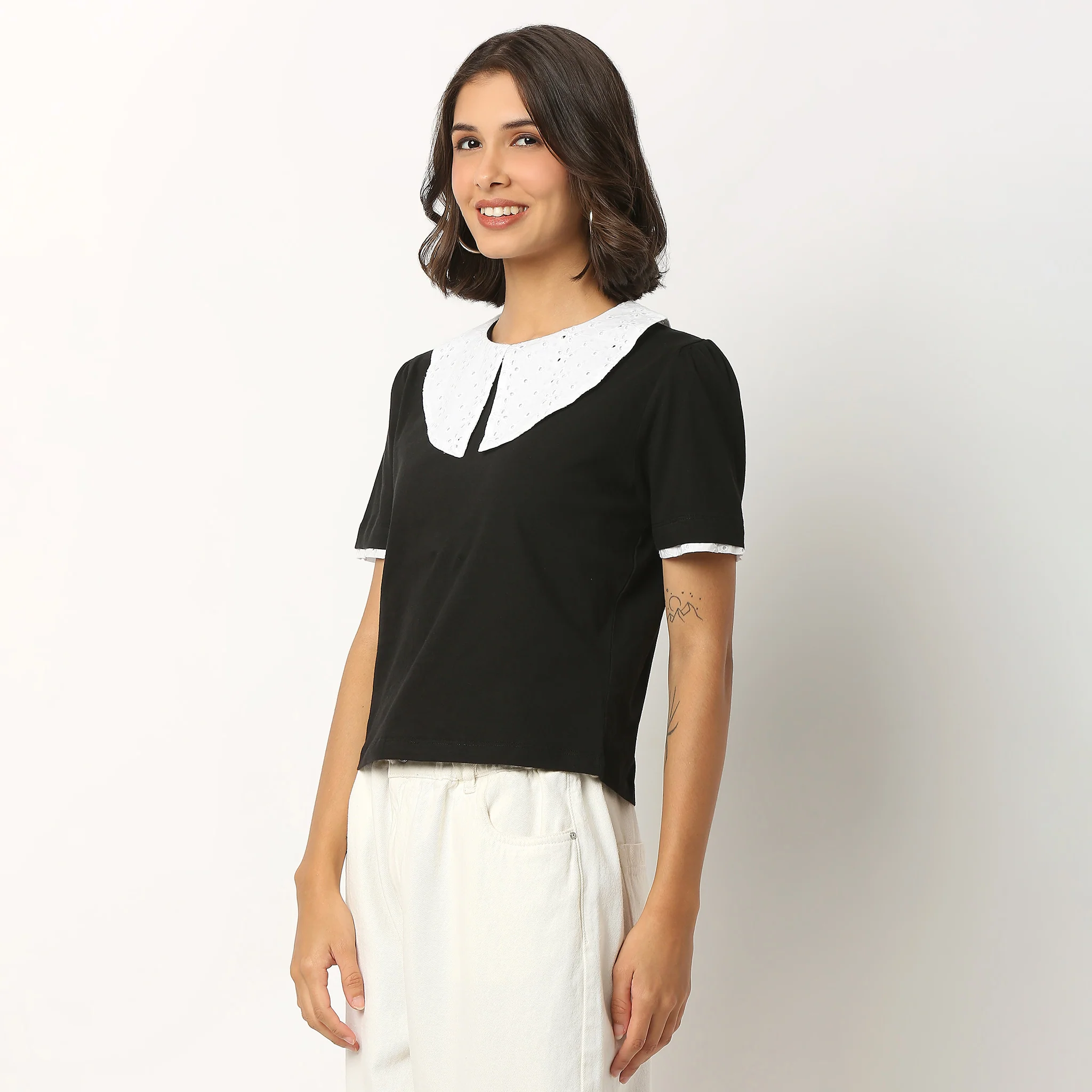Betty Top With Peter Pan Collar - Image 5