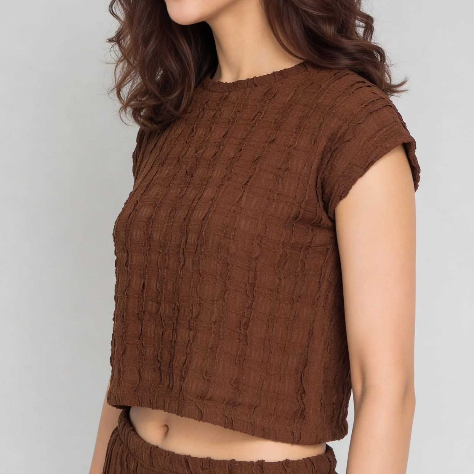 Textured Round Neck Crop Top - Image 9