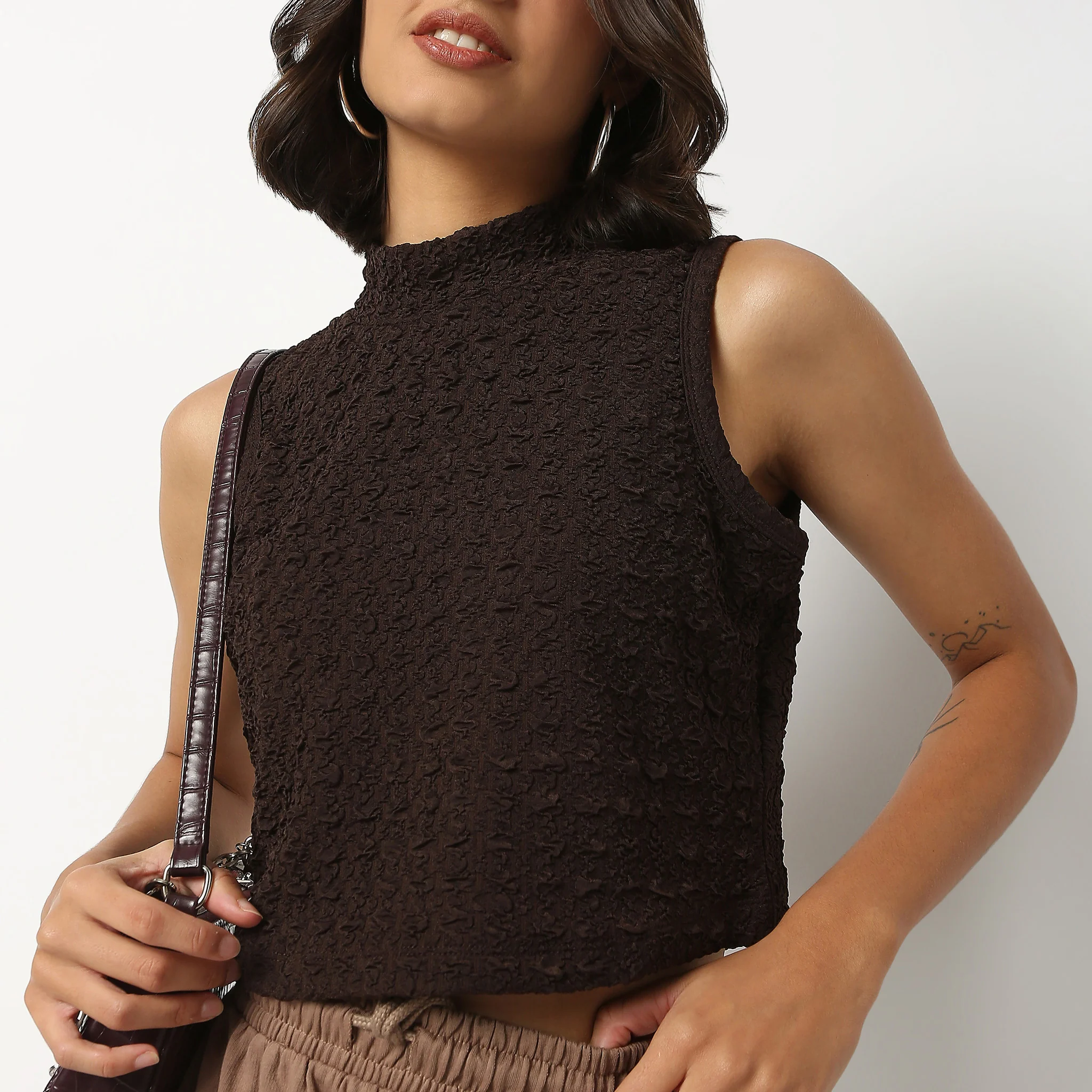 Structured Betty Crop T-Shirt - Image 4