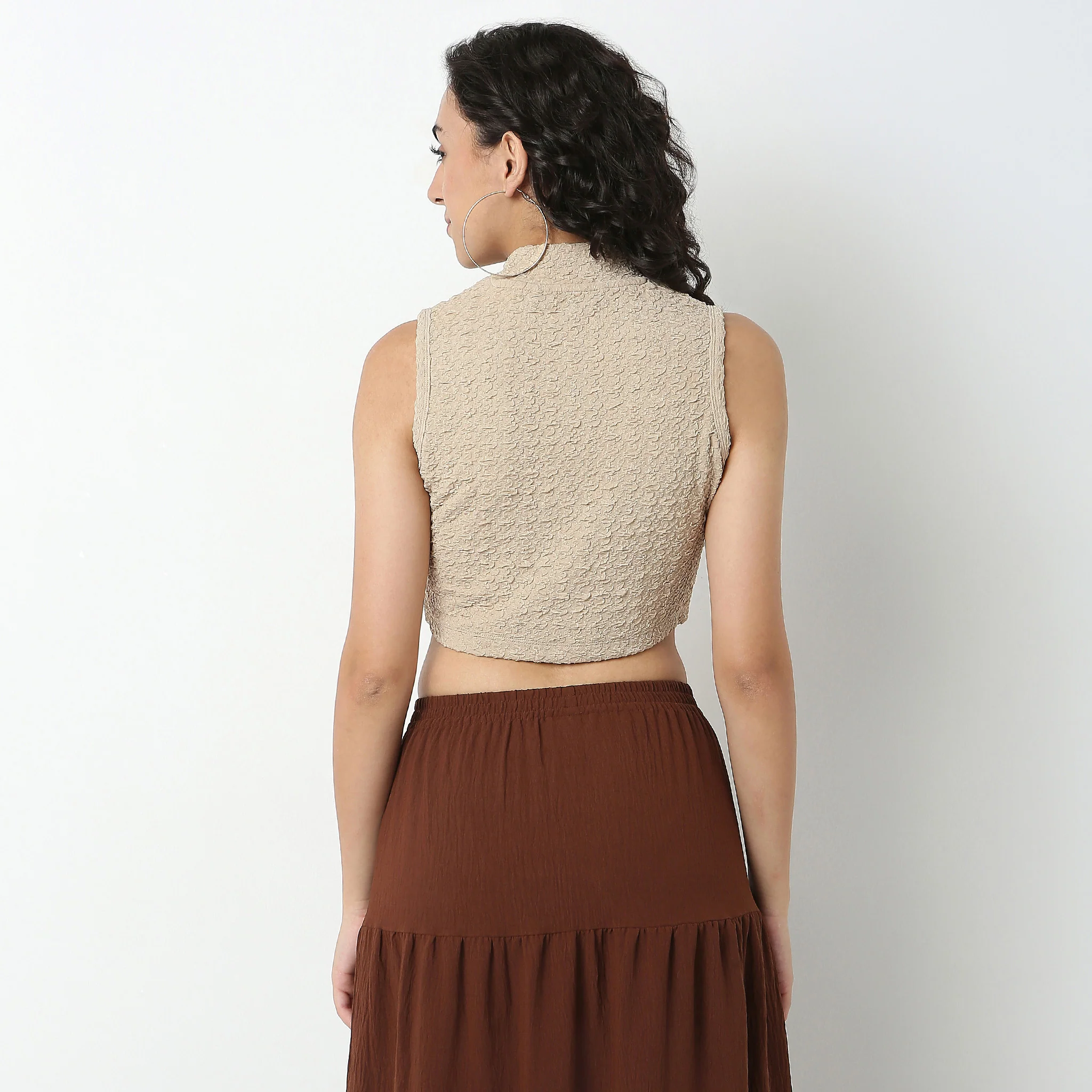 Structured Betty Crop T-Shirt - Image 8