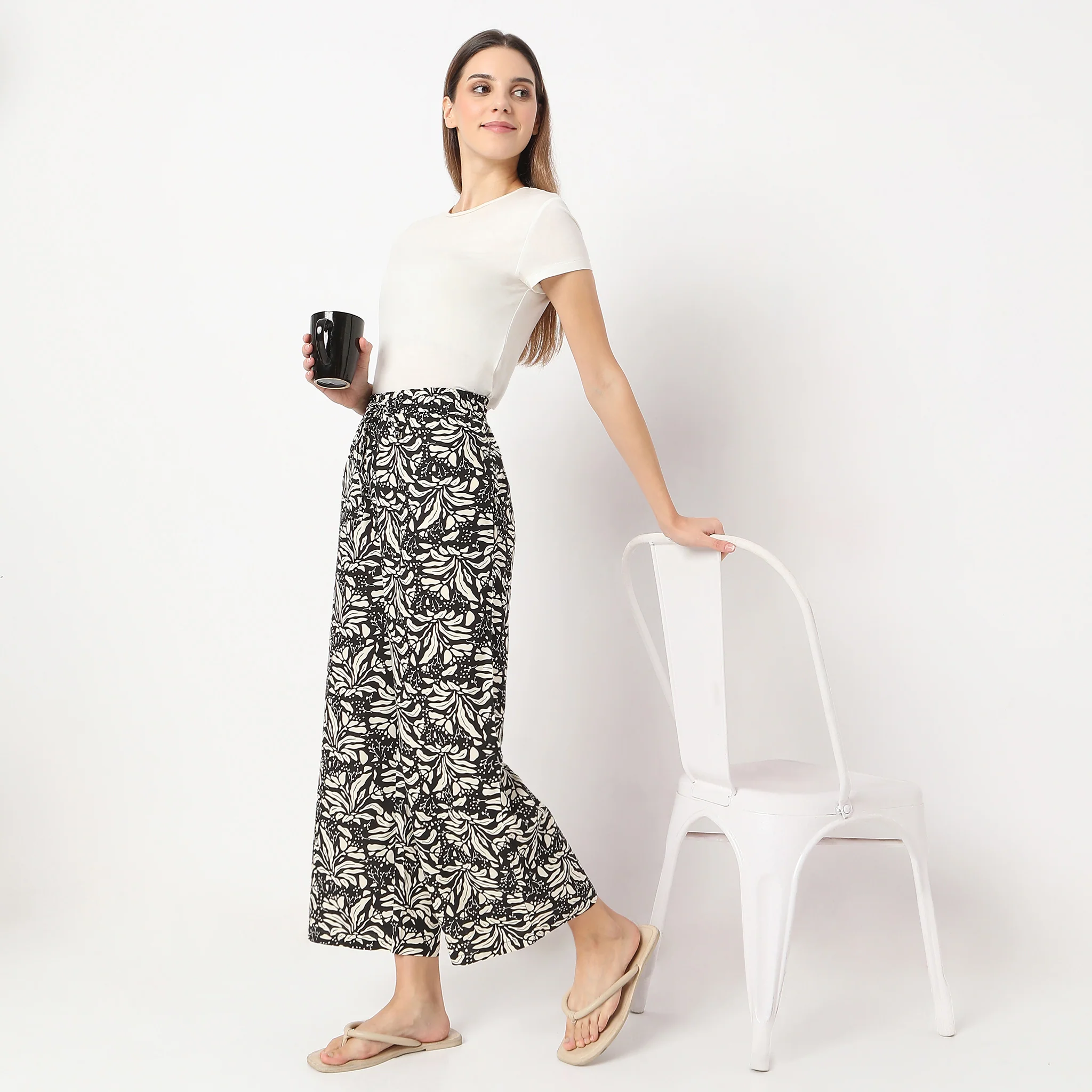 Printed Above Ankle Length Floral Lounge Palazzos