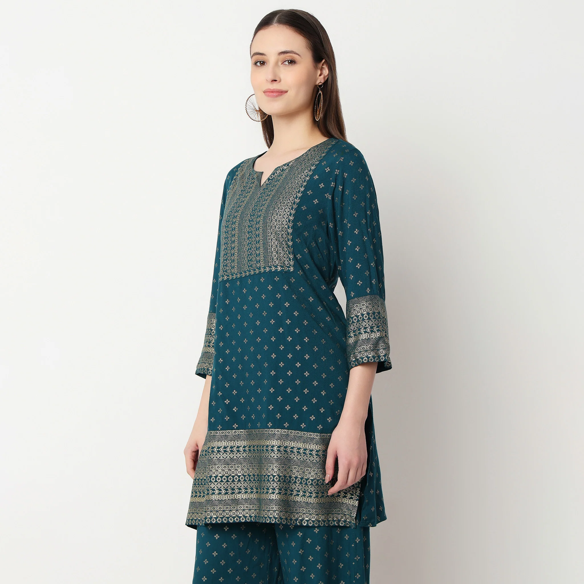 Printed Above Knee Kurta - Image 10