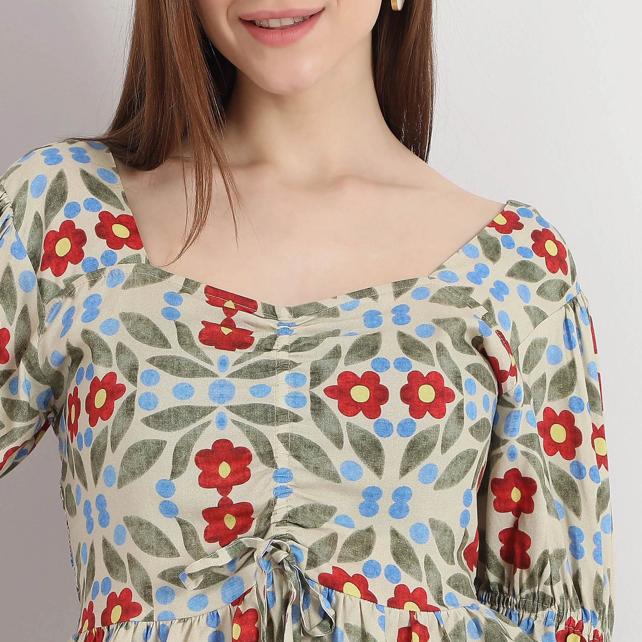 Printed Back Ruched Gathered Or Pleated Detail Puff Sleeve Crop Top - Image 4