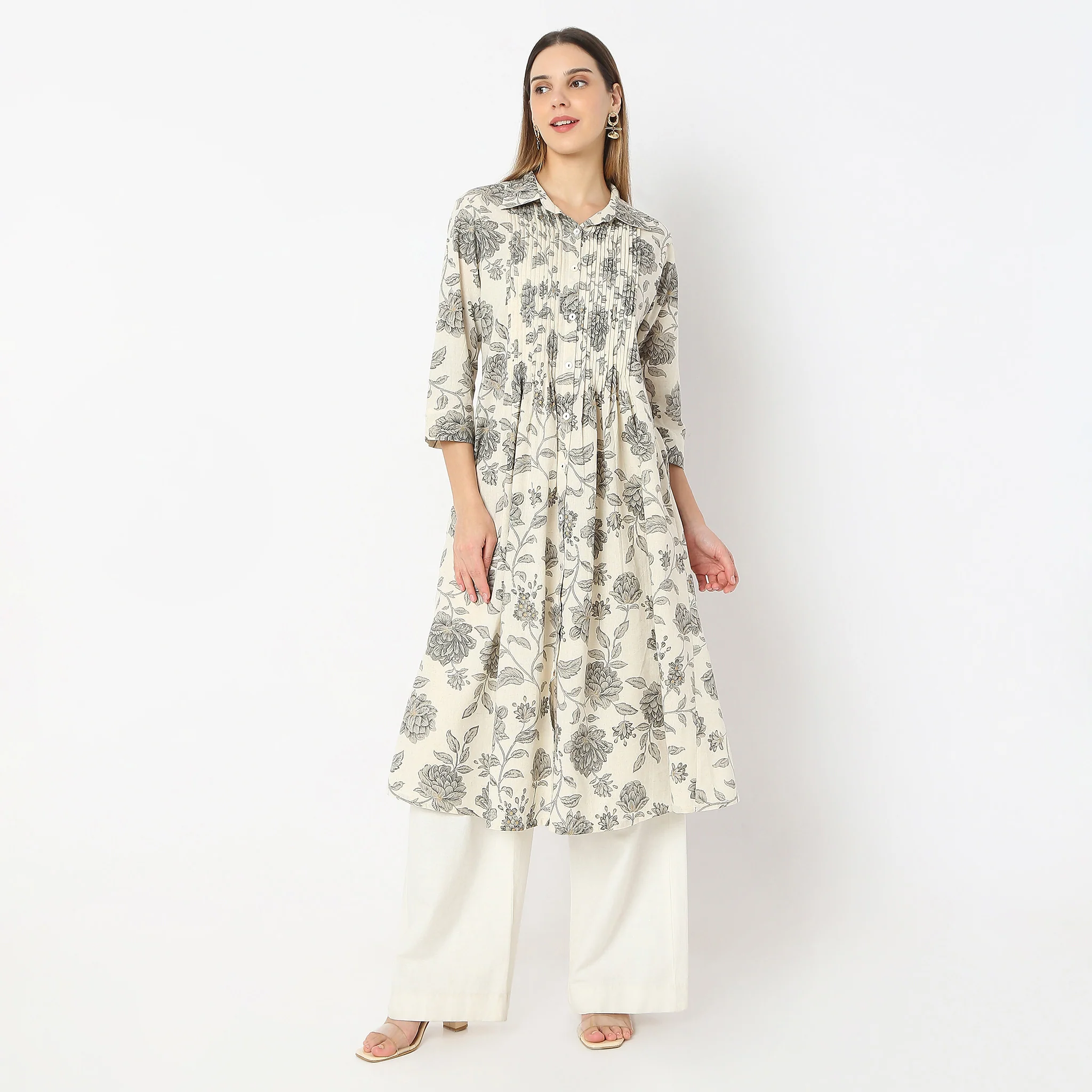 Printed Below Knee Shirt Collar Delicate Threads Kalidar Flared Kurta - Image 2