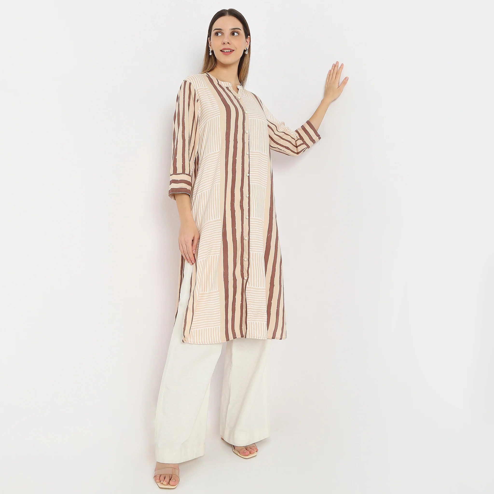 Printed Below Knee Straight Fit Band Collar Kurta