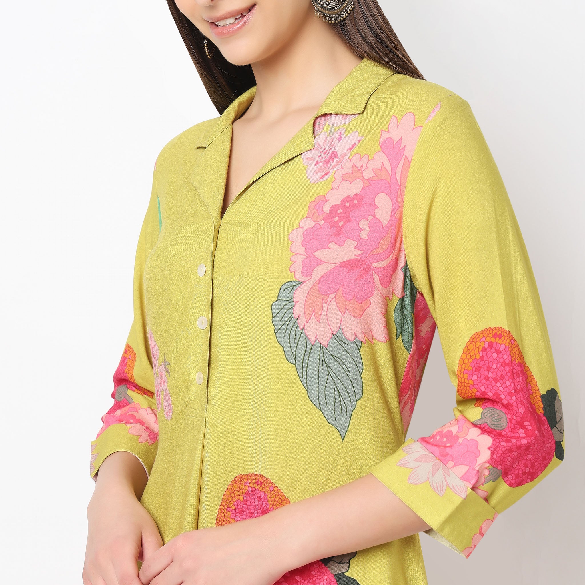 Printed Below Knee Straight Fit Kurta - Image 4