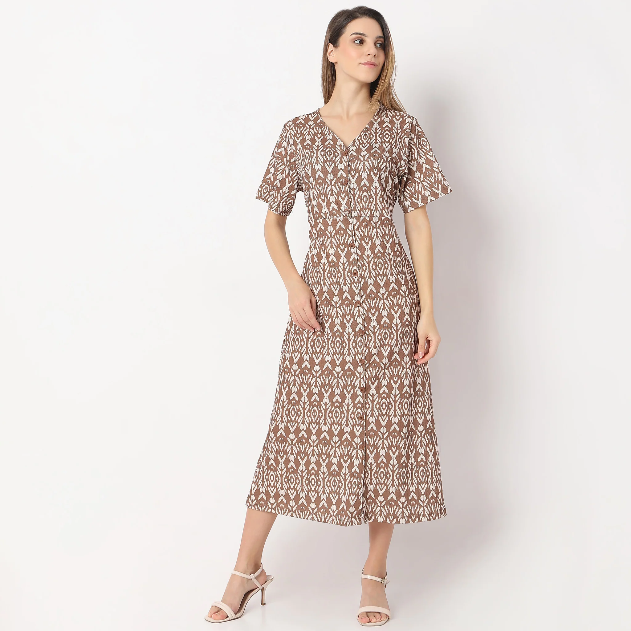 Printed Calf Length V Neck Short Sleeve Dress - Image 2
