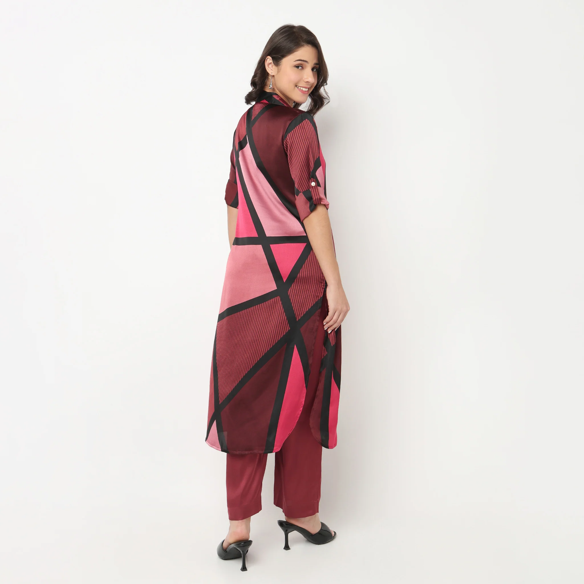 Printed Camp Collar Kurta with Pant Set - Image 3