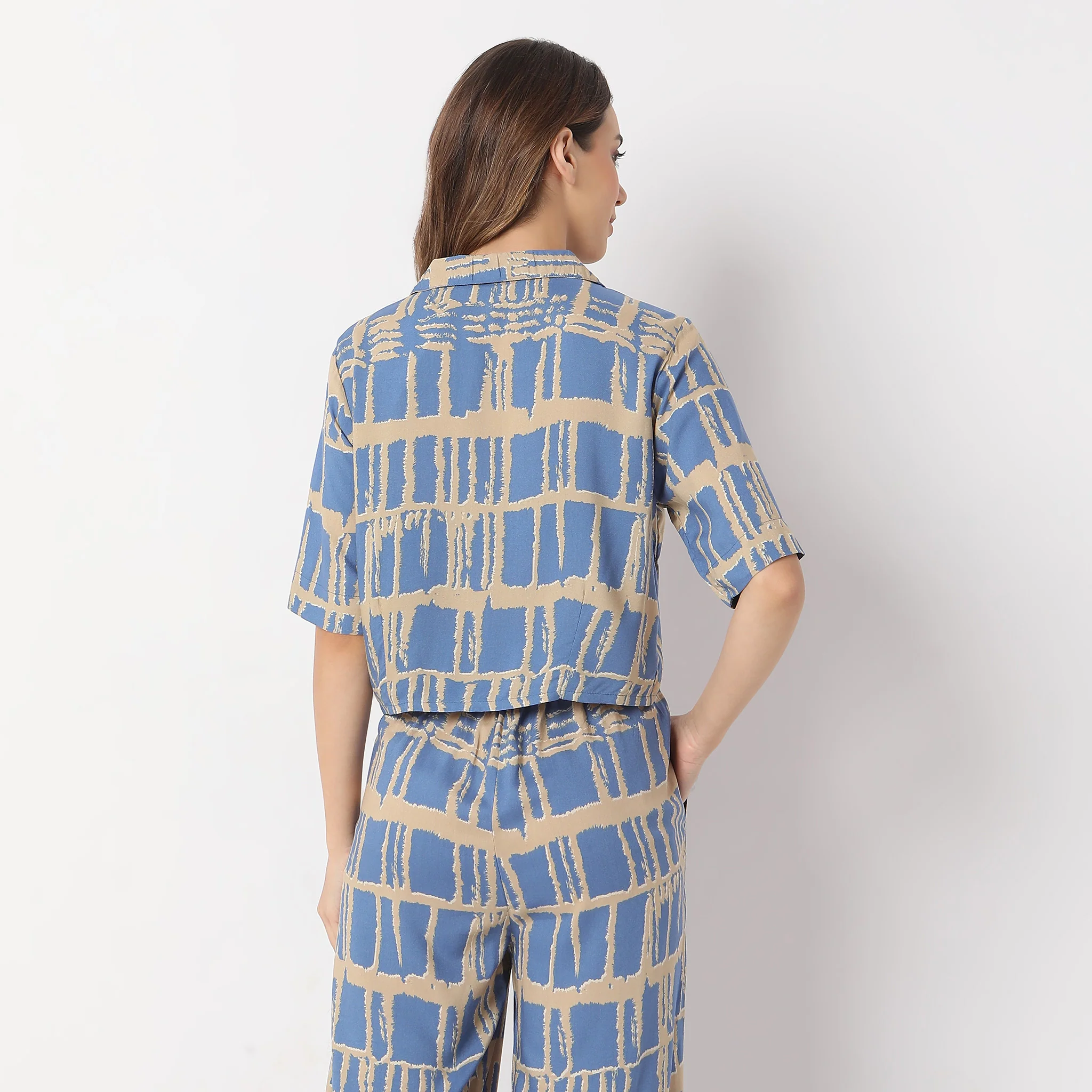 Printed Camp Collar Straight Fusion Top - Image 3