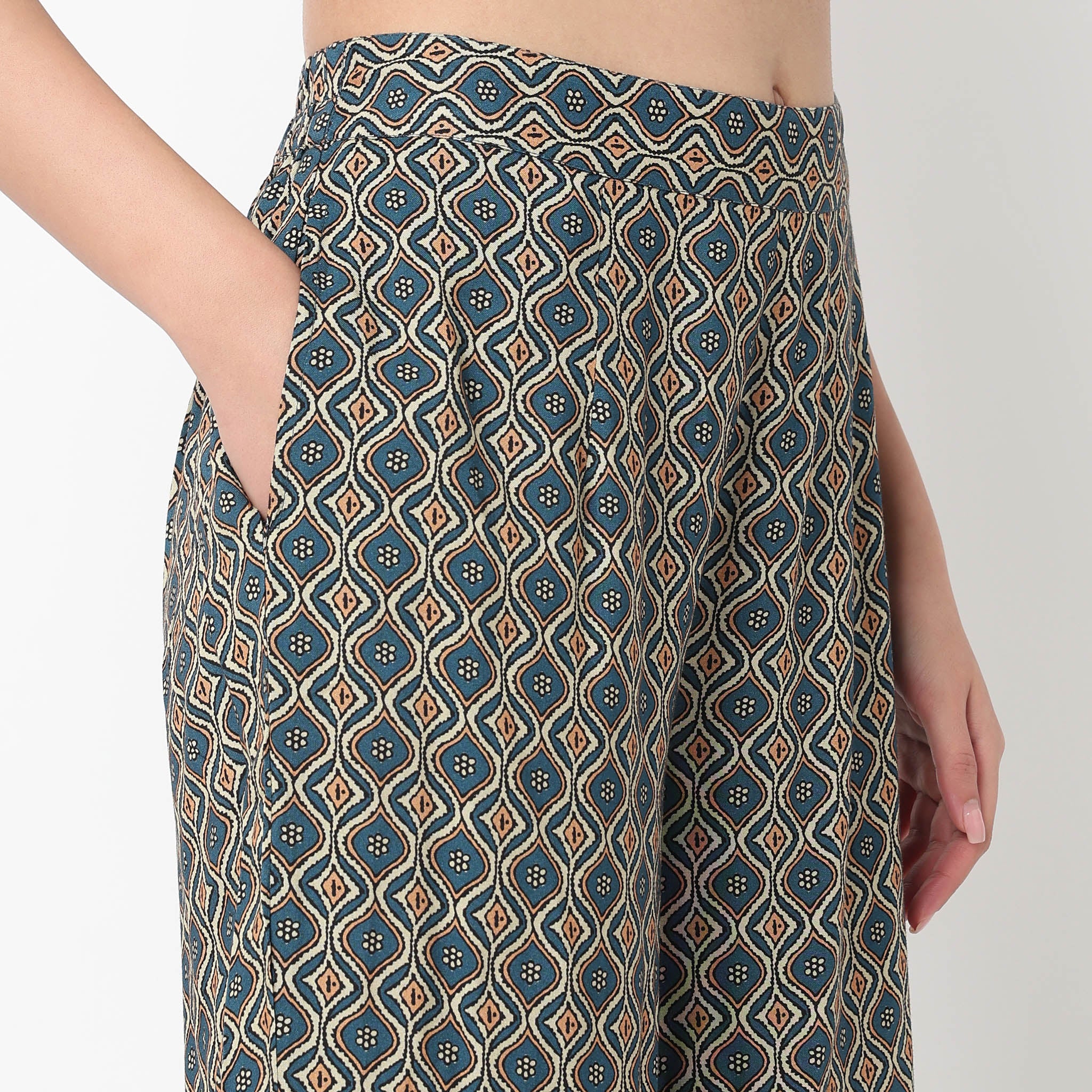 Printed Collar Kurta with Pant Set - Image 7