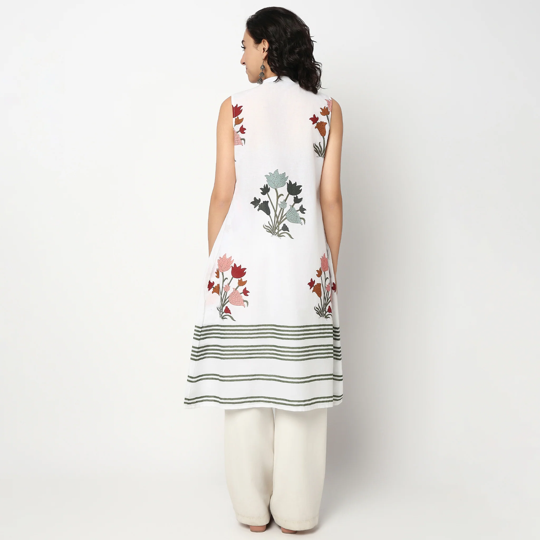 Printed Band Neck Cotton Kurta - Image 3
