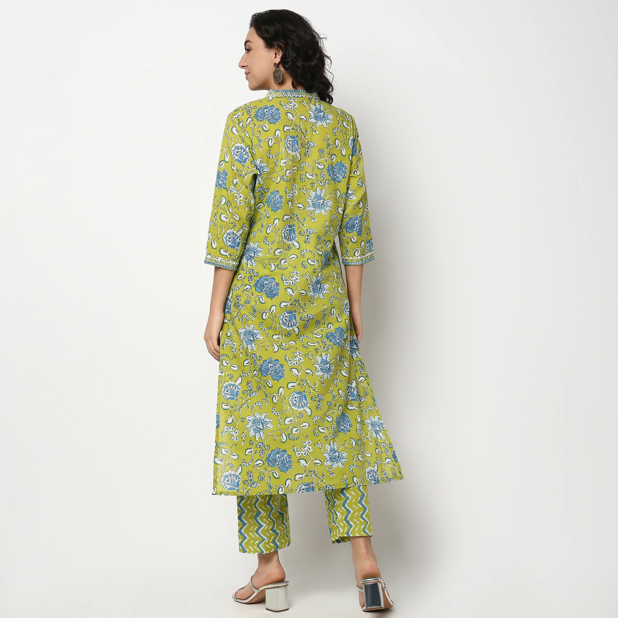 Printed V Neck Flared Cotton Kurta with Pant Set - Image 3