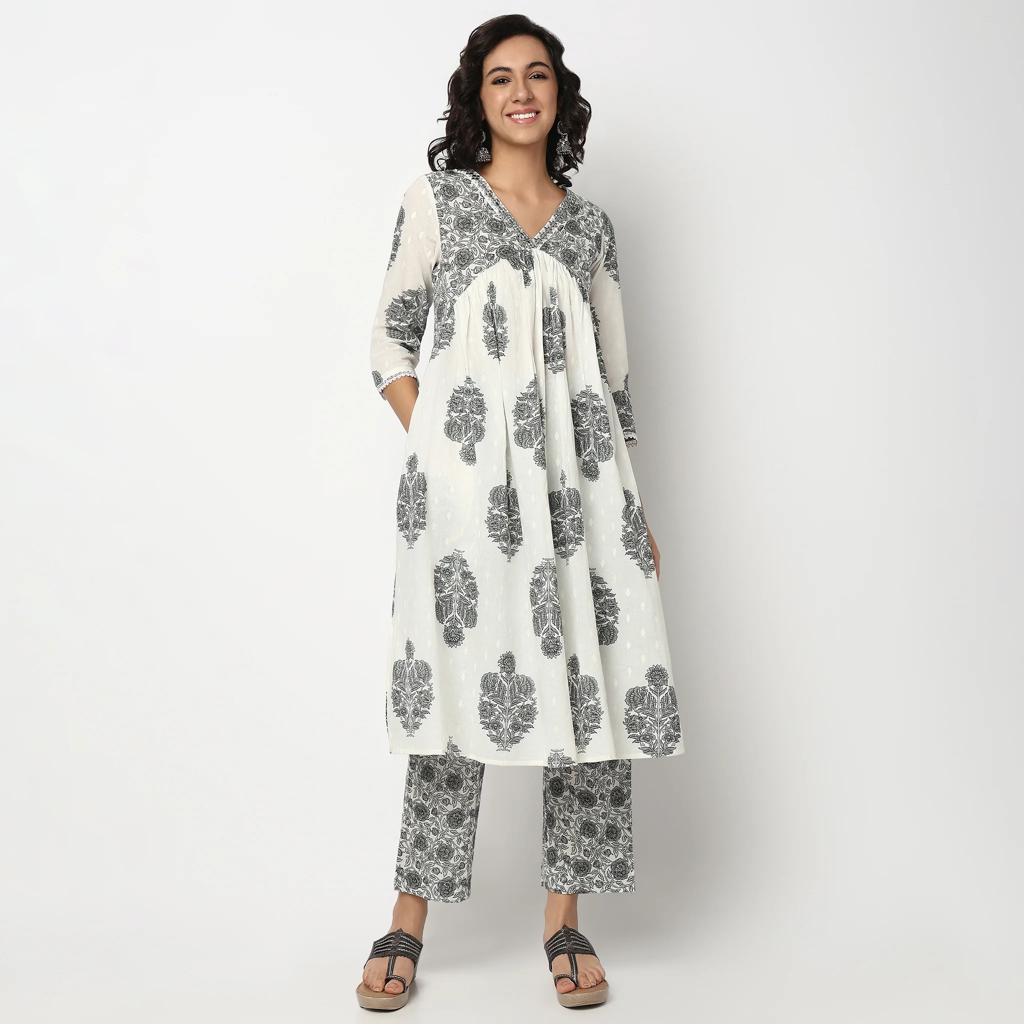 Printed Cotton V-Neck Kurta Set with Dupatta - Image 2