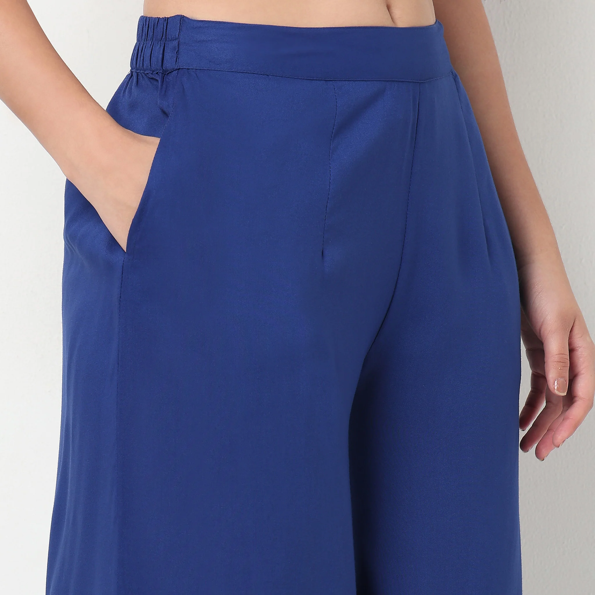 Printed Crop Top with Palazzo with Shrug Set - Image 8