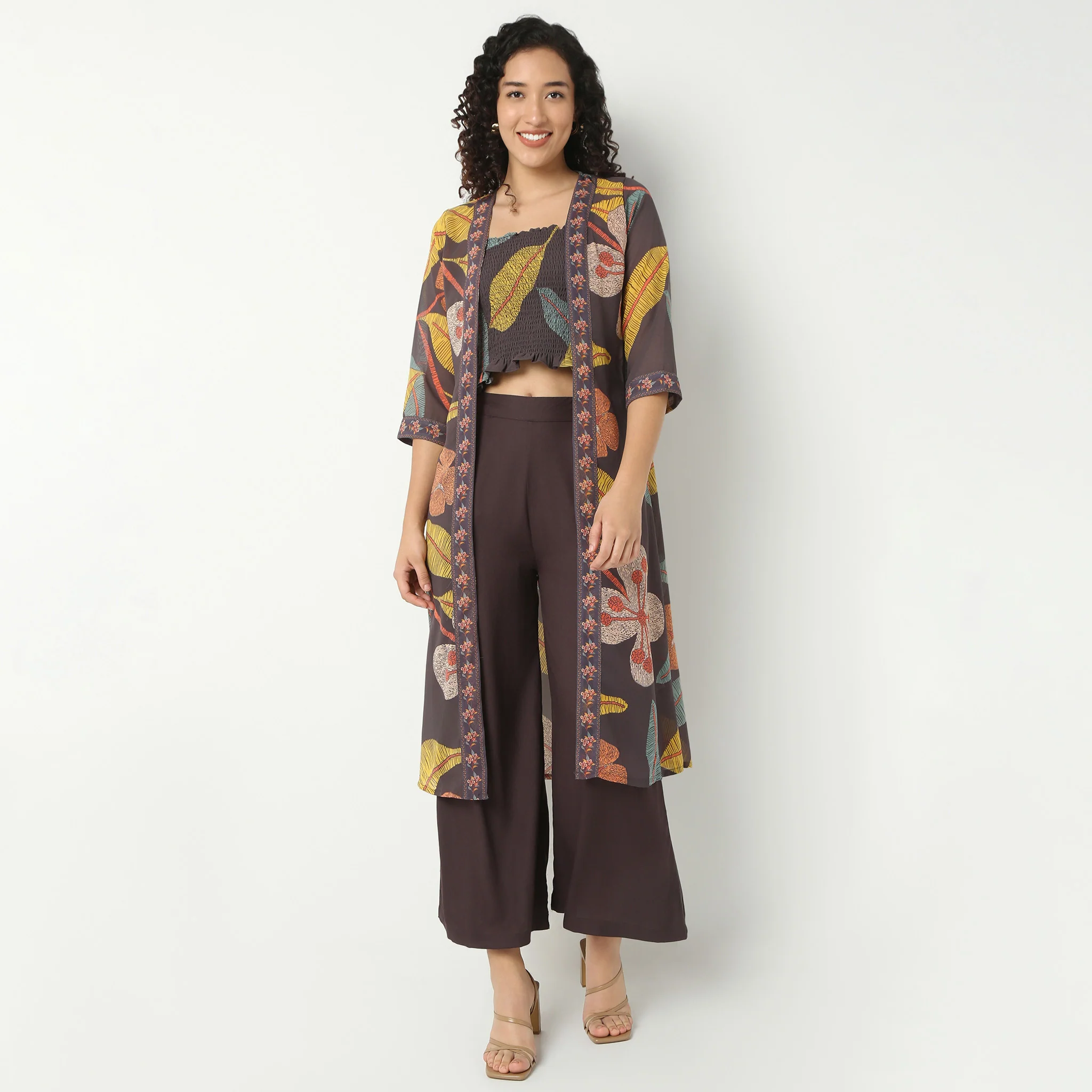 Printed Crop Top With Pant With Shrug Fusion Set - Image 2