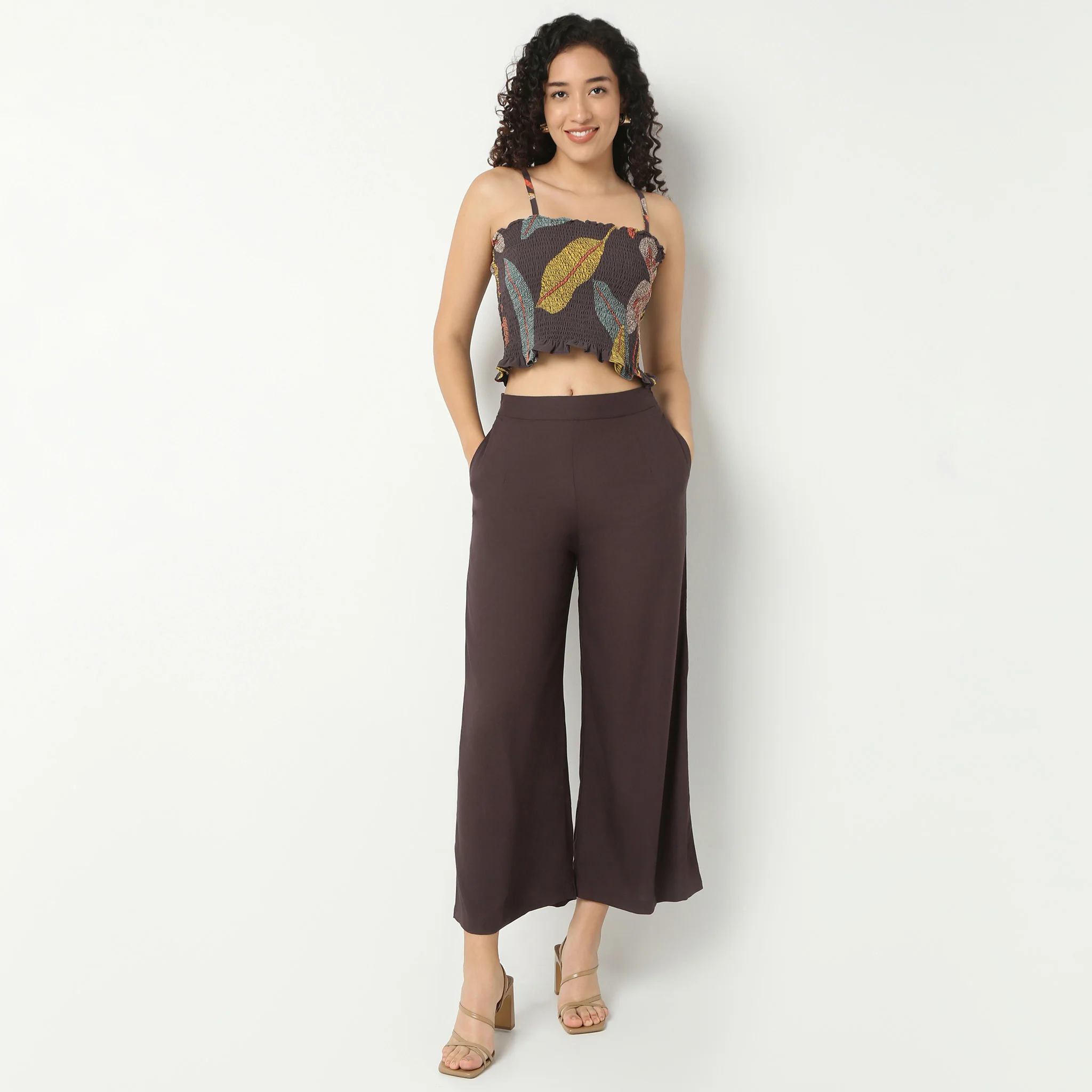 Printed Crop Top With Pant With Shrug Fusion Set - Image 8