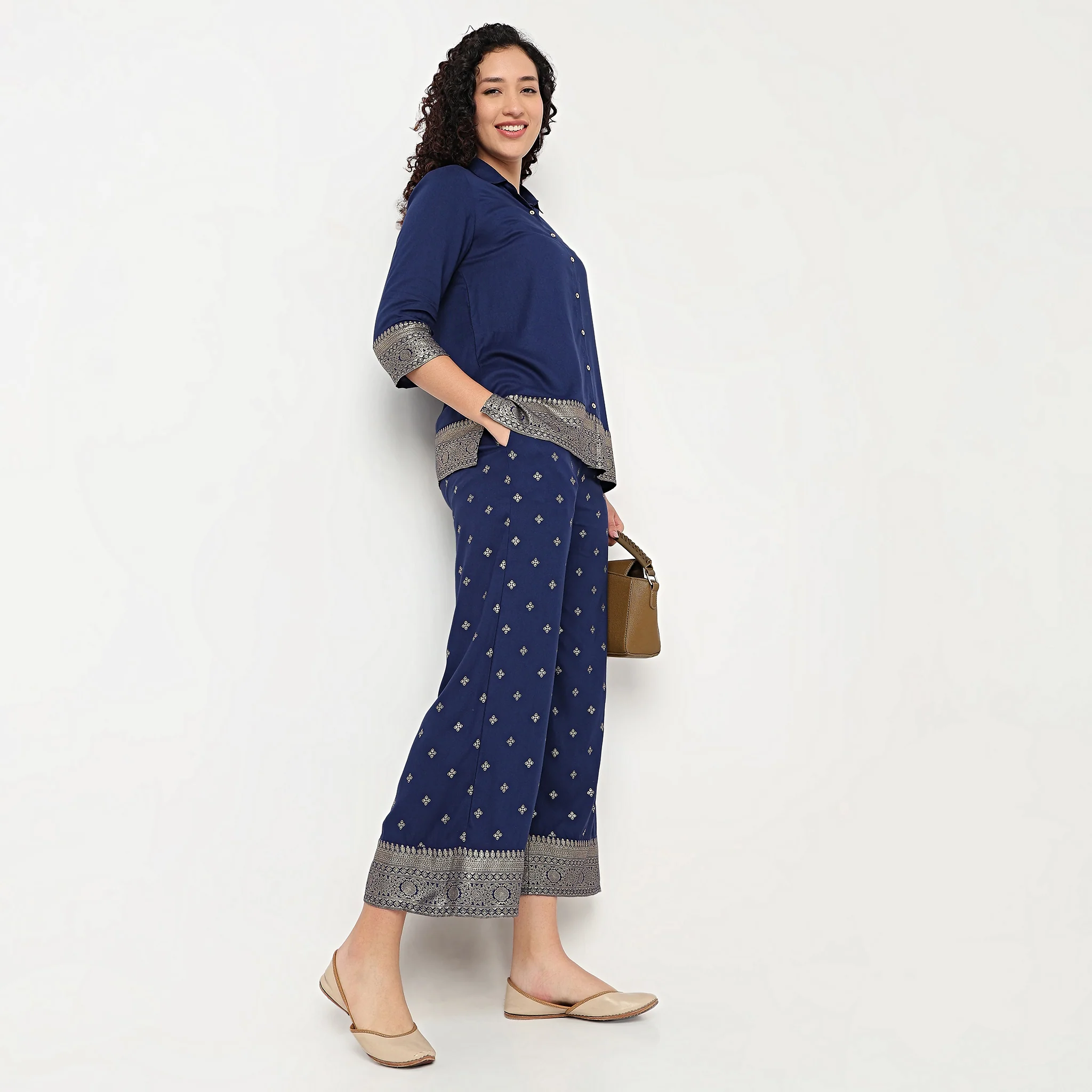 Printed Flared High Rise Pants