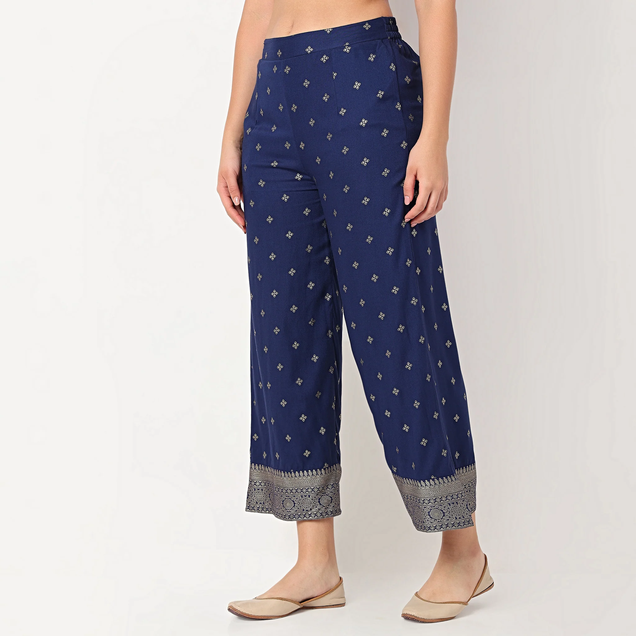 Printed Flared High Rise Pants - Image 5