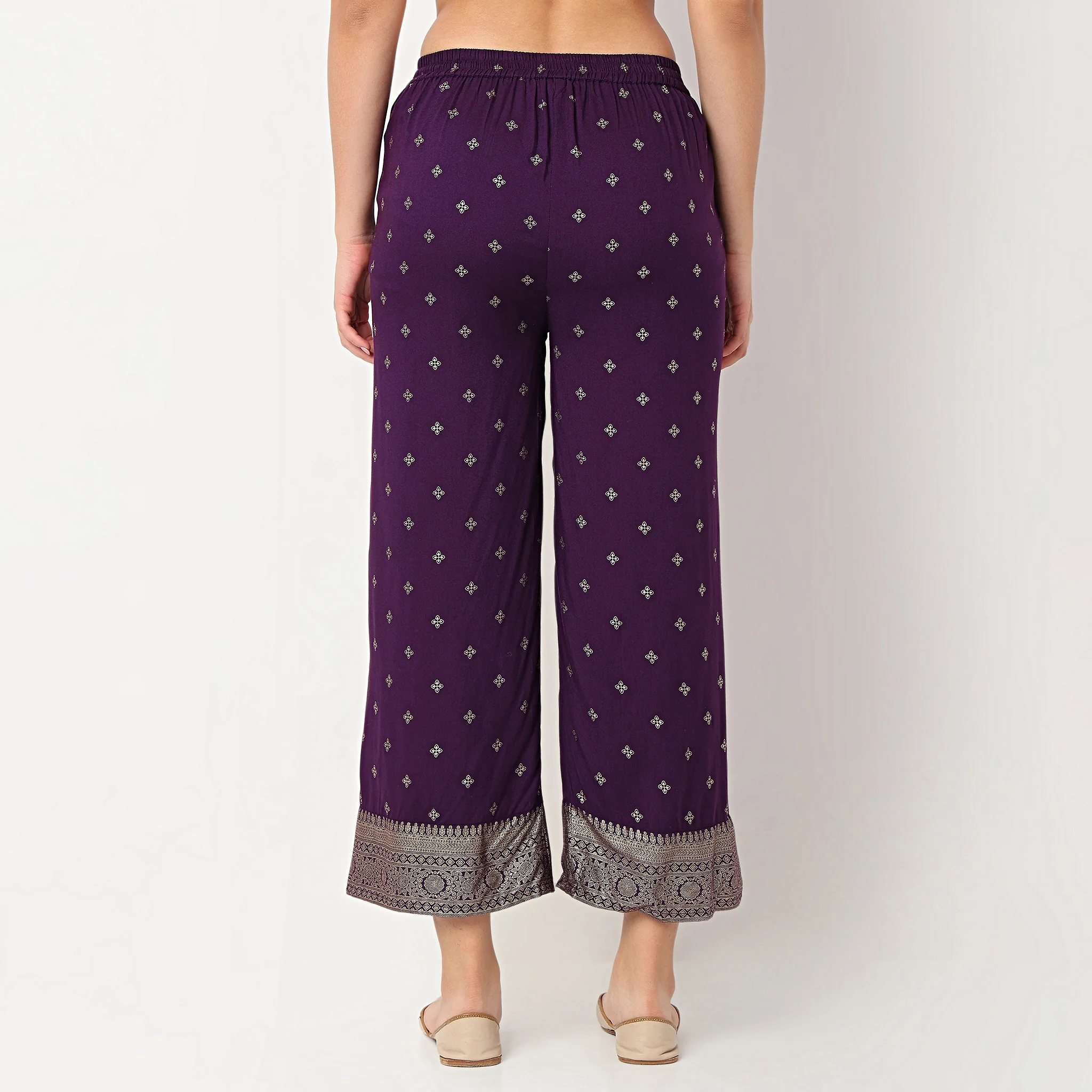 Printed Flared High Rise Pants - Image 8