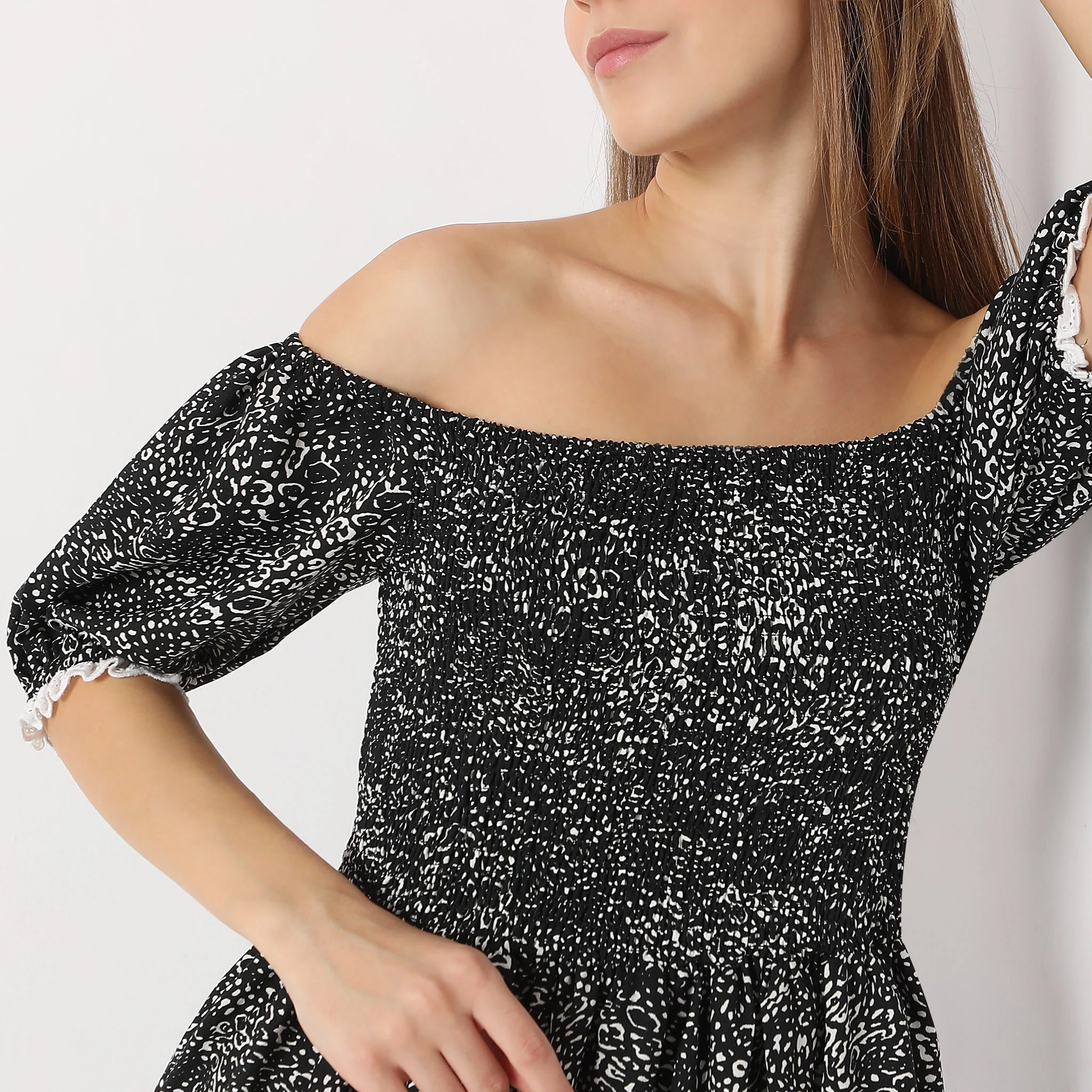 Printed Full Length Off Shoulder Flared Puff Sleeve Dress - Image 4