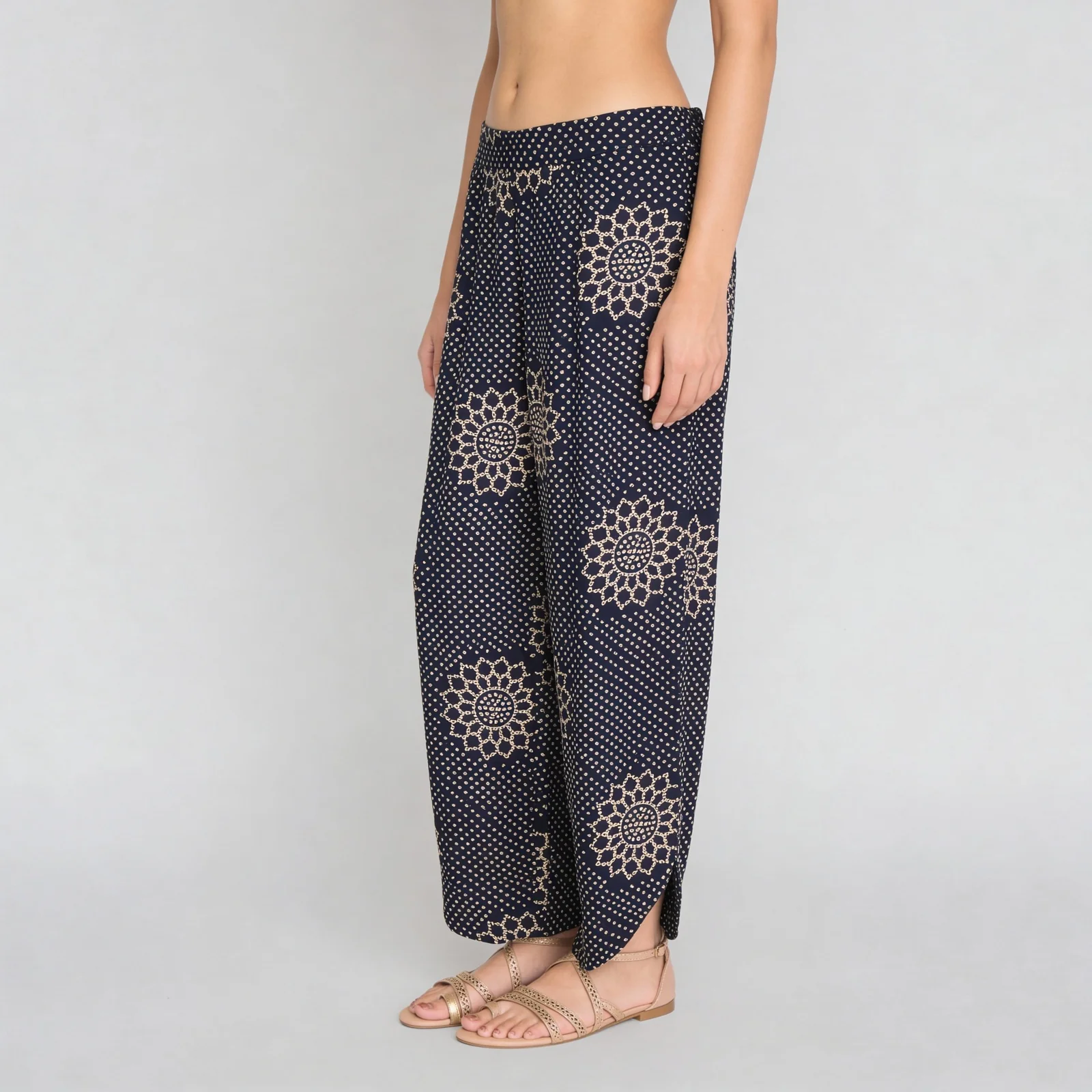 Printed Full Length Travel Pants - Image 5