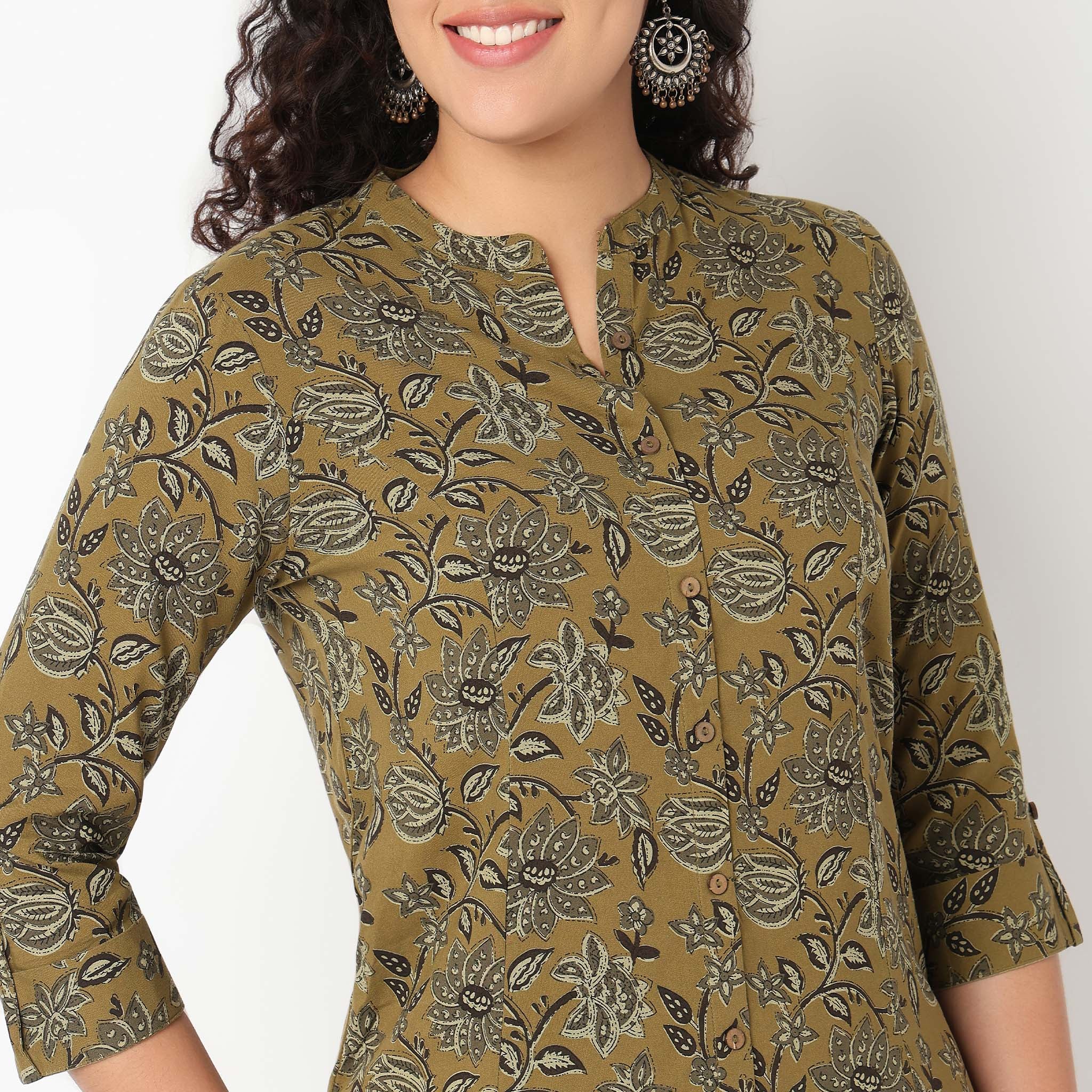 Printed Full Plachet Tunic - Image 4
