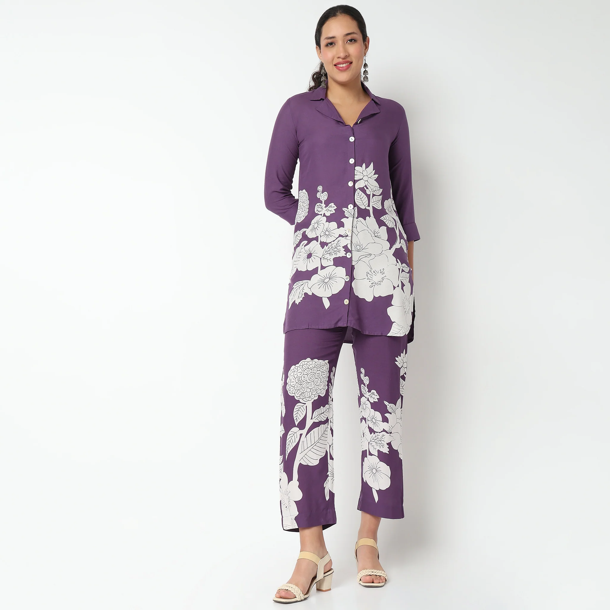 Printed Full Placket Kurta and Pant Set - Image 2