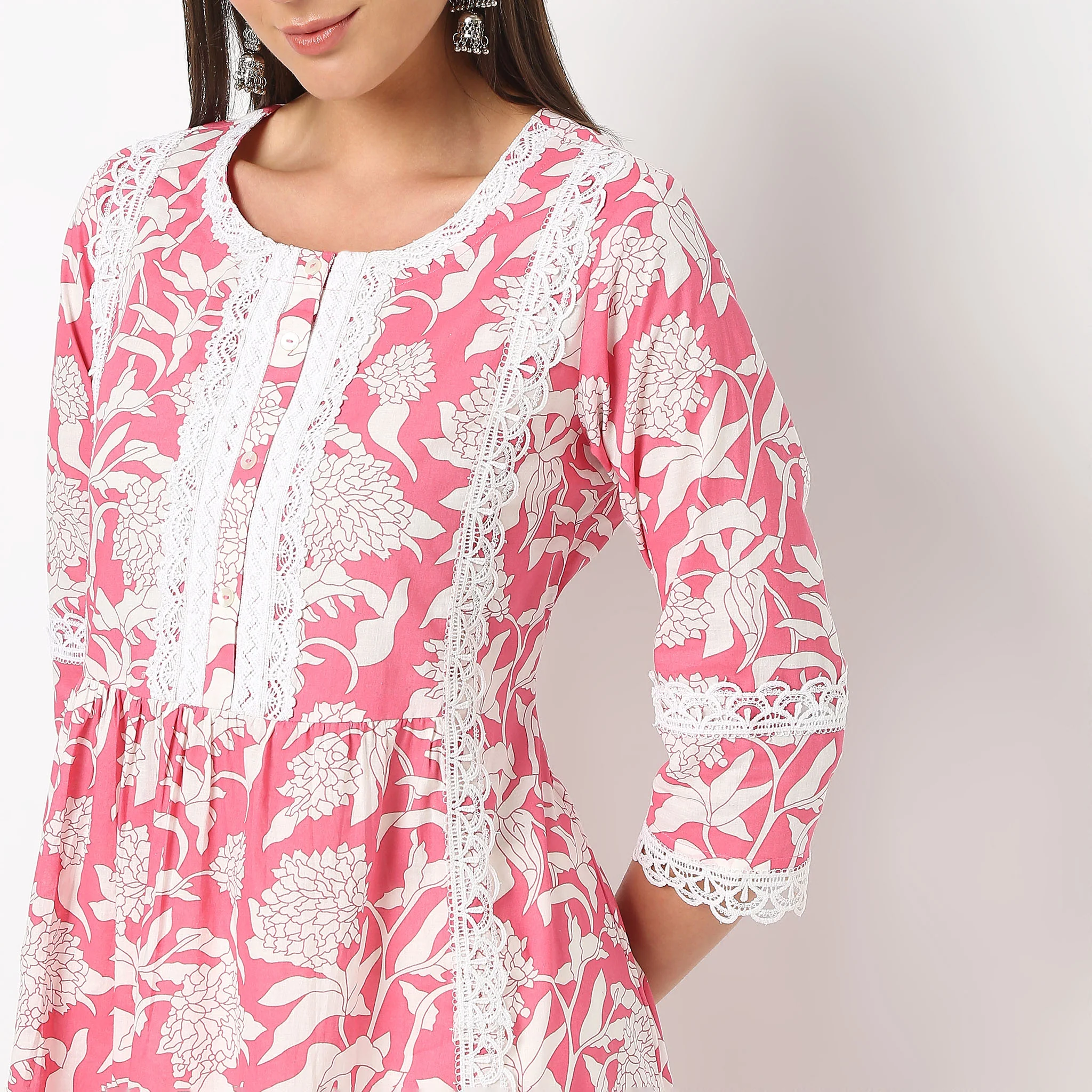 Printed Gathered Flared Kurta - Image 4