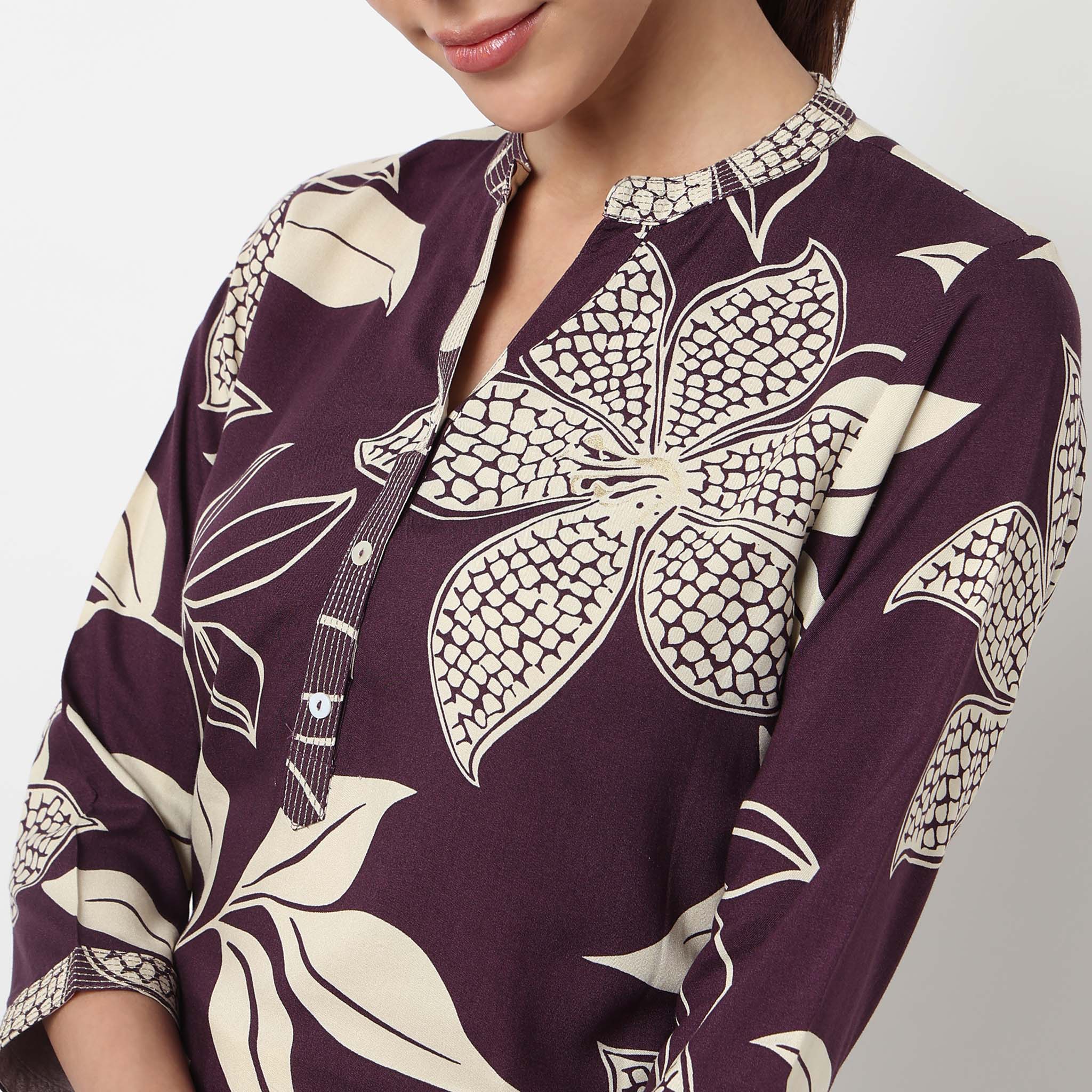 Printed Half Placket Long Kurta - Image 9