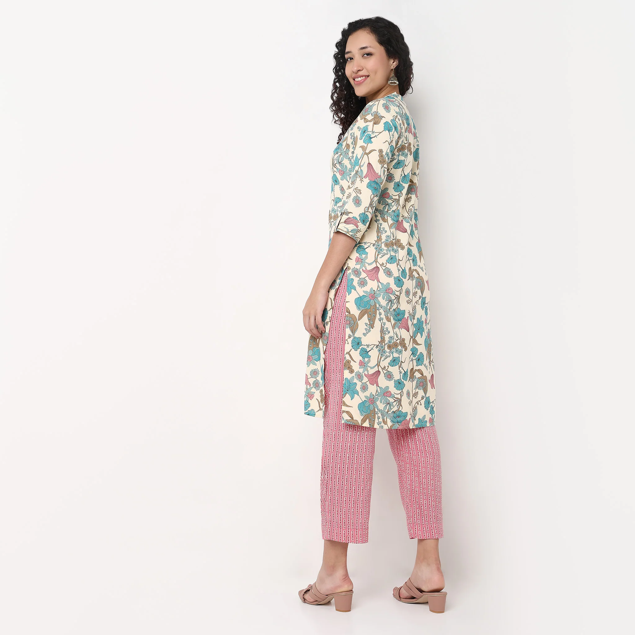 Printed Half Placket Straight Long Kurta - Image 3