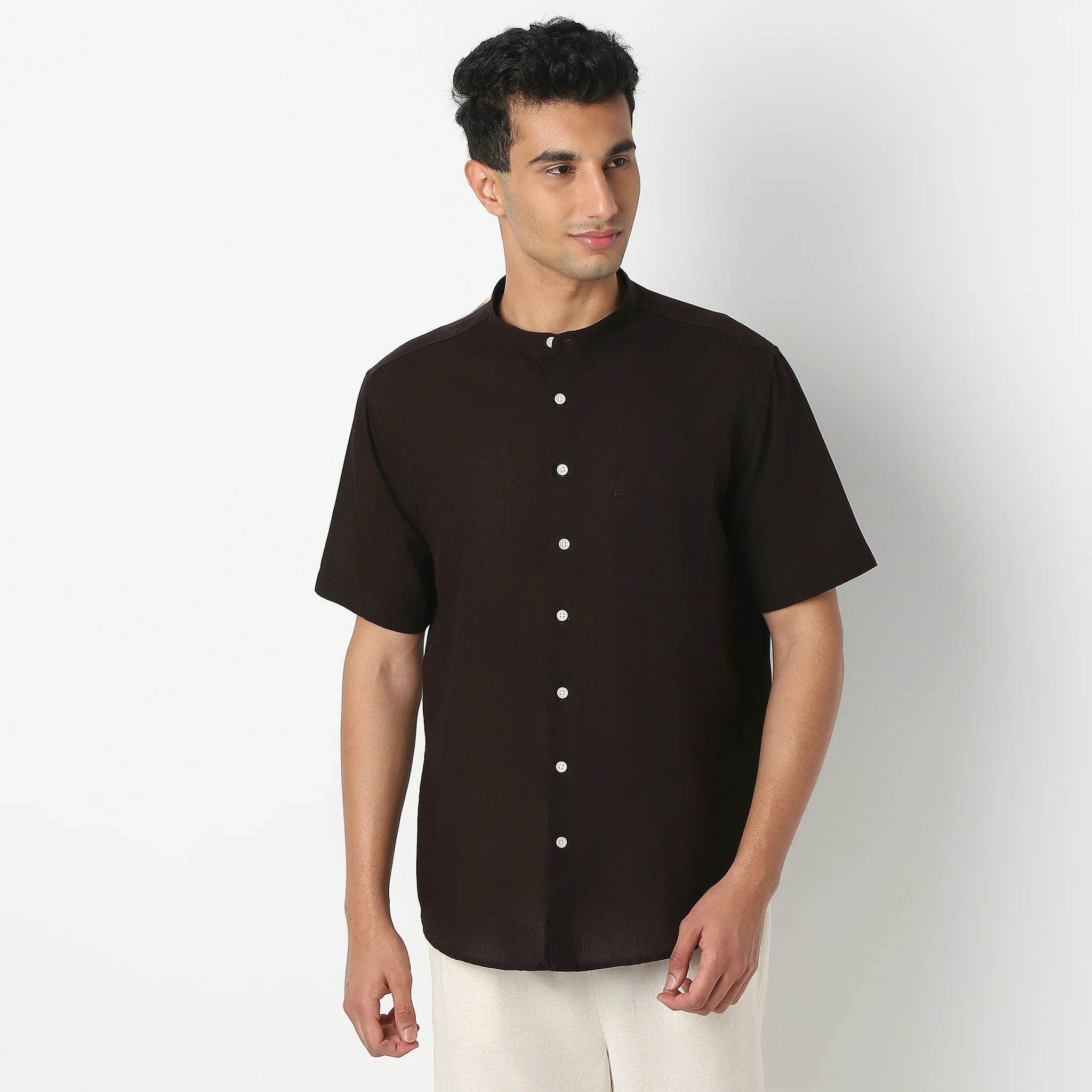 LininįµĖ£ - Linen Enriched Fine Natural Blend Shirt Half Sleeve Band Collar - Image 3