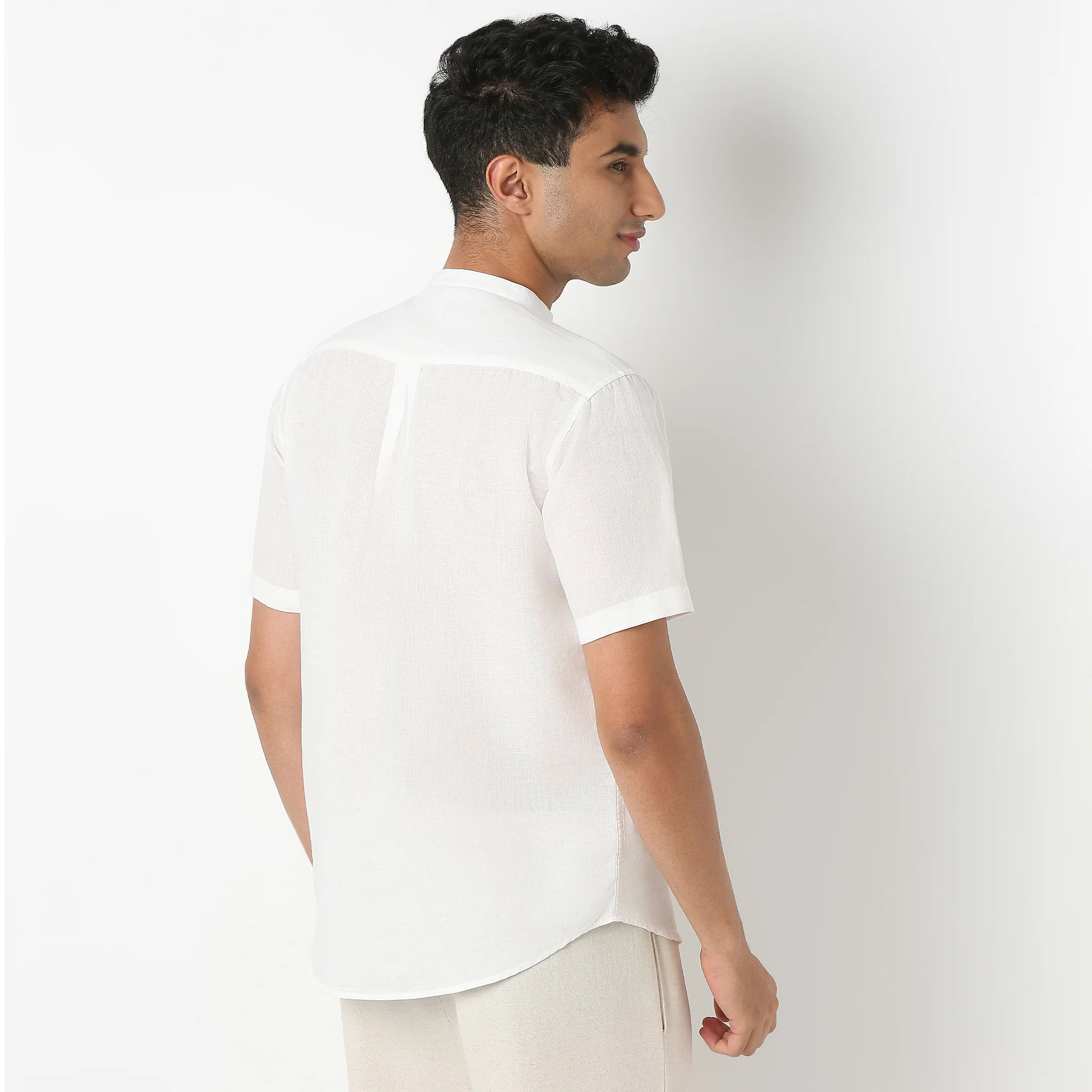 LininįµĖ£ - Linen Enriched Fine Natural Blend Shirt Half Sleeve Band Collar - Image 8