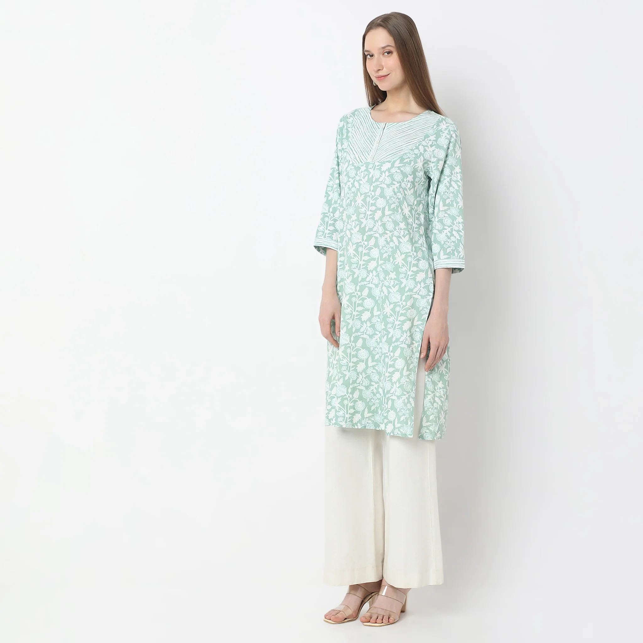 Knee Length Straight Printed Yoke Kurta - Image 5