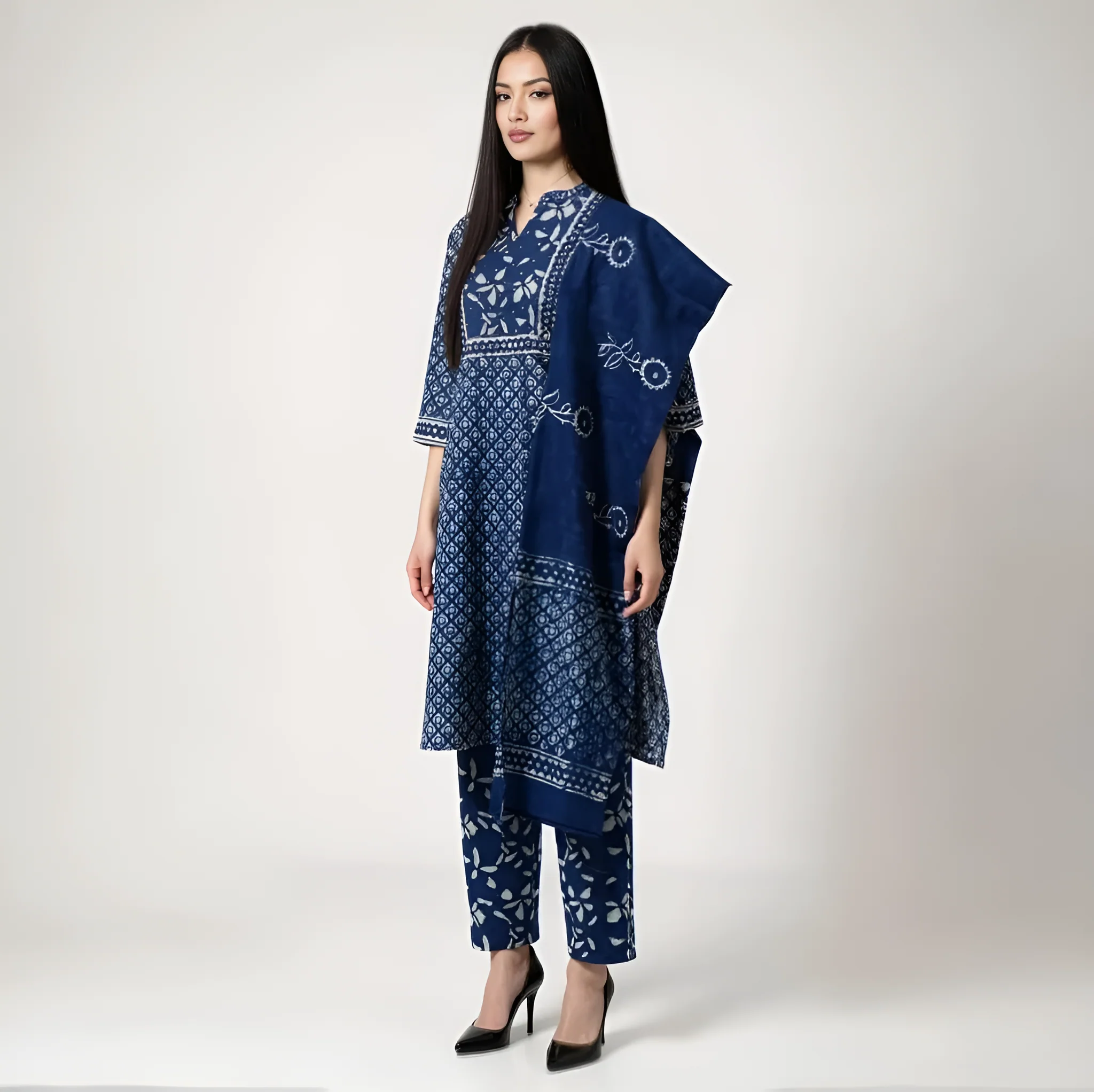 Printed Kurta and Pant With Dupatta Set - Image 5