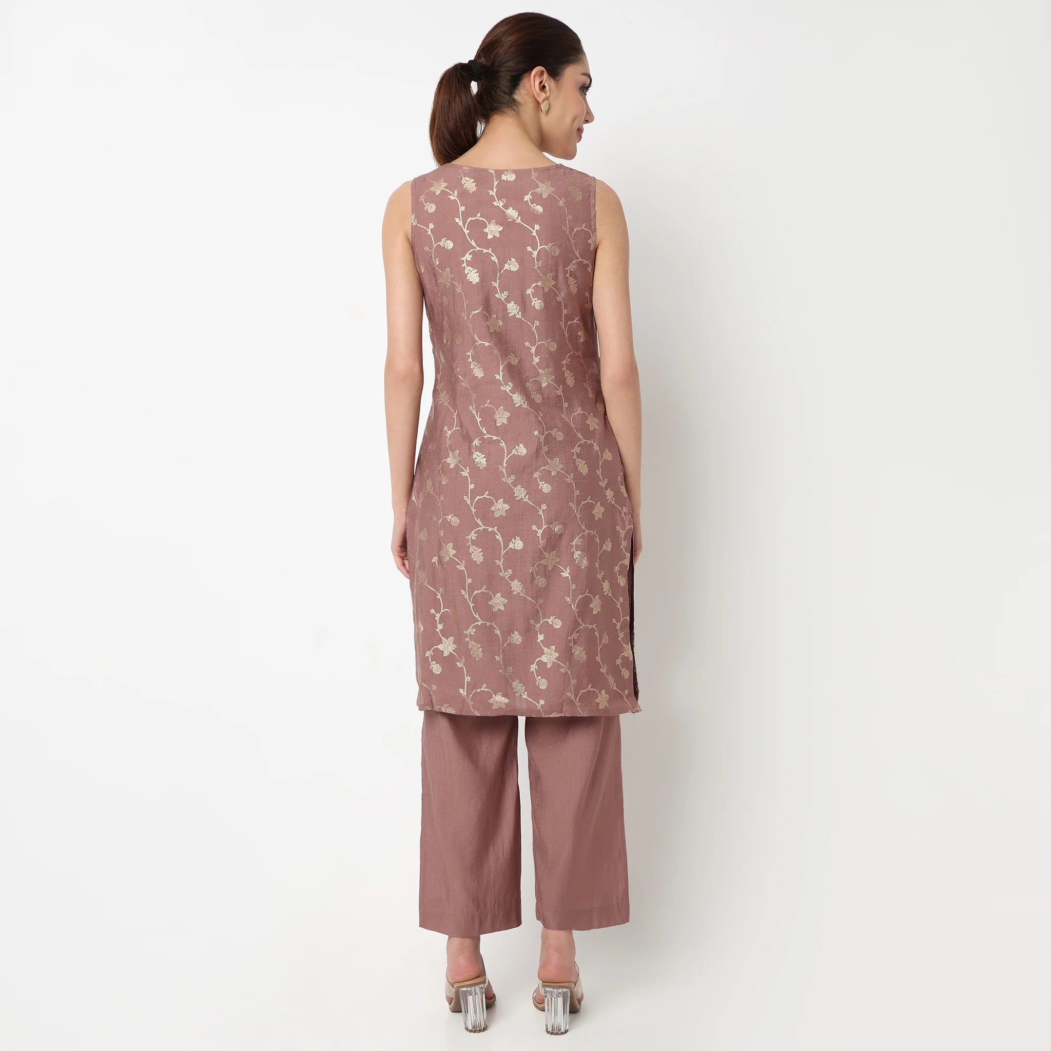 Printed Kurta with Pant & with Dupatta Set - Image 3