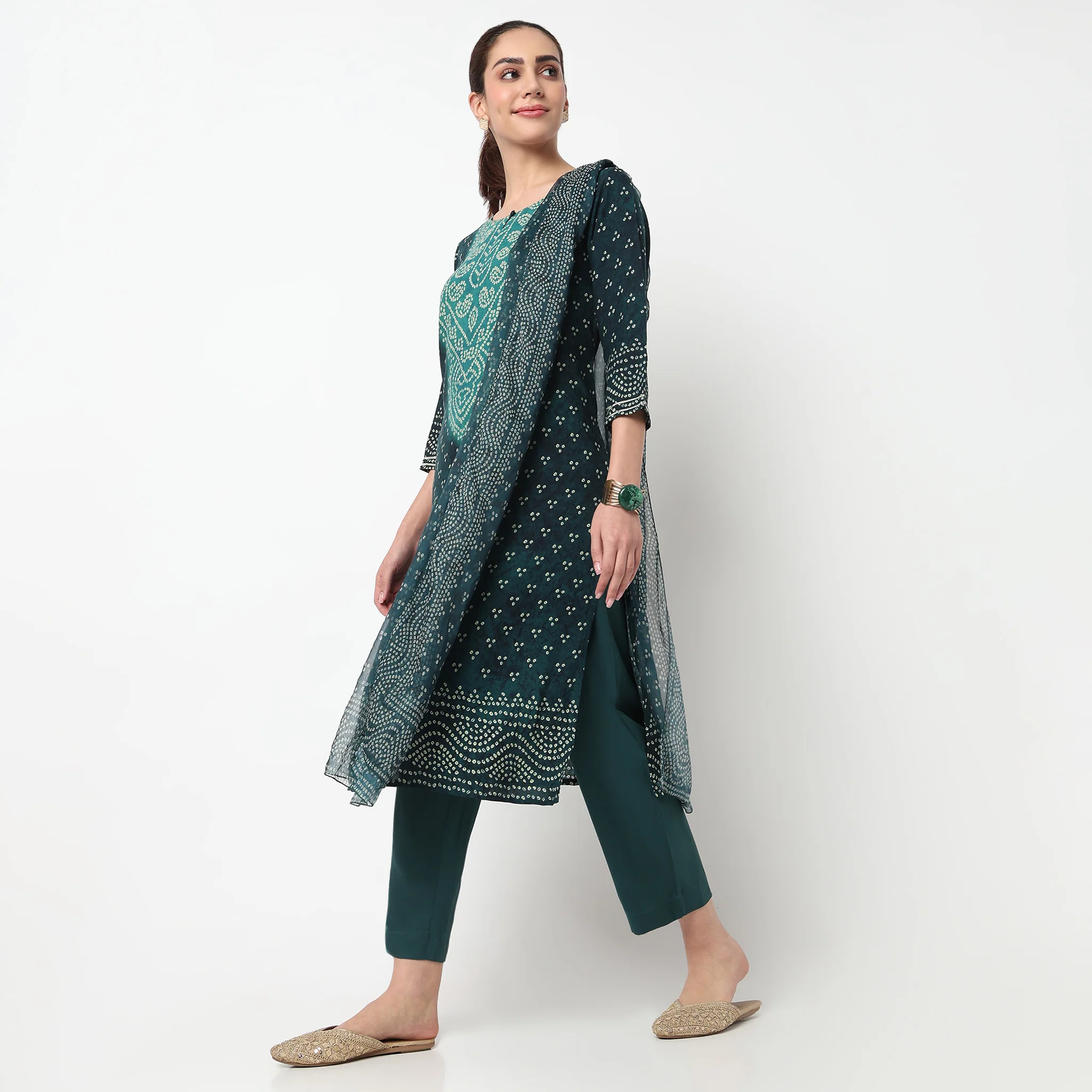 Printed Kurta with Pant & with Dupatta Set - Image 8