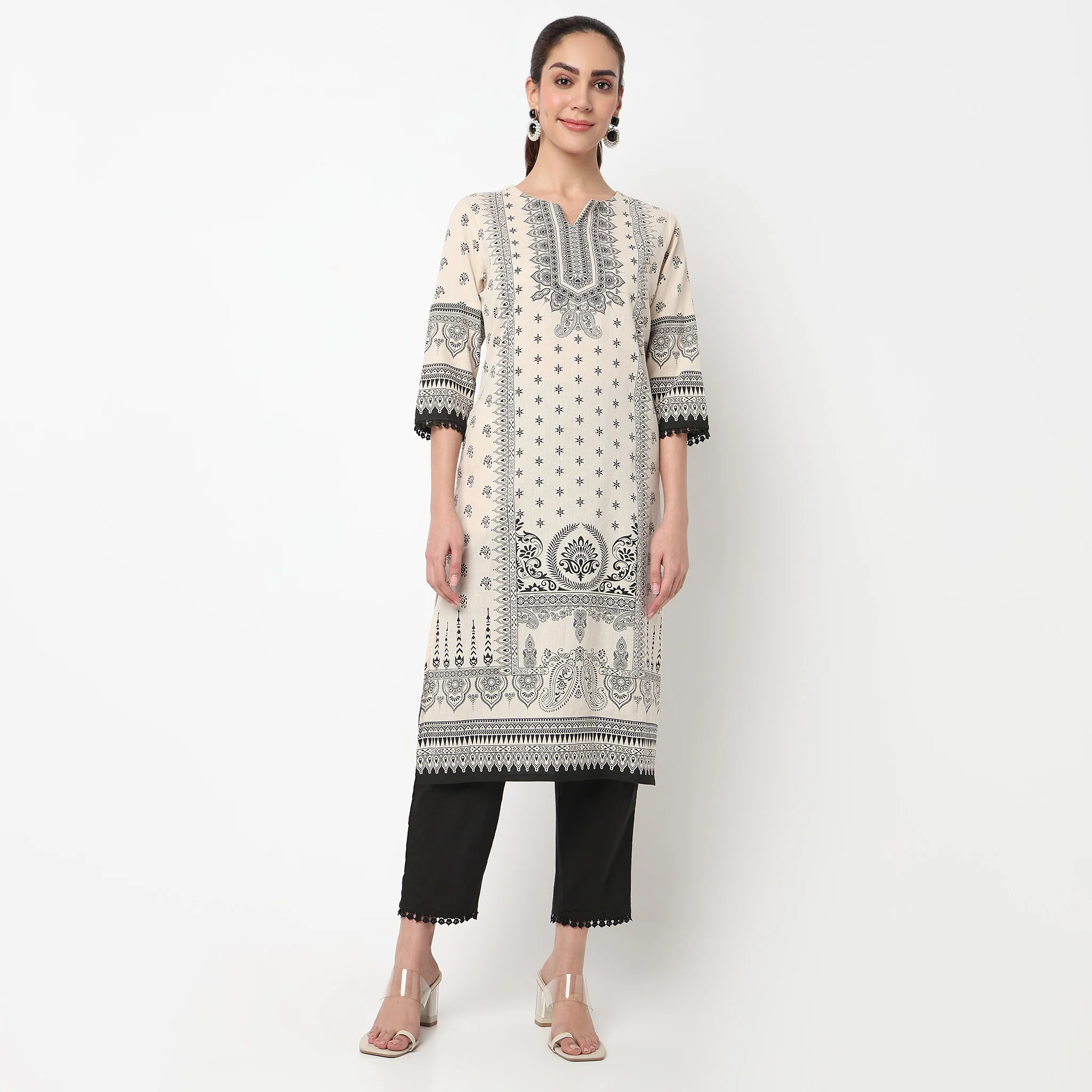 Printed Kurta with Pant & with Dupatta Set - Image 2