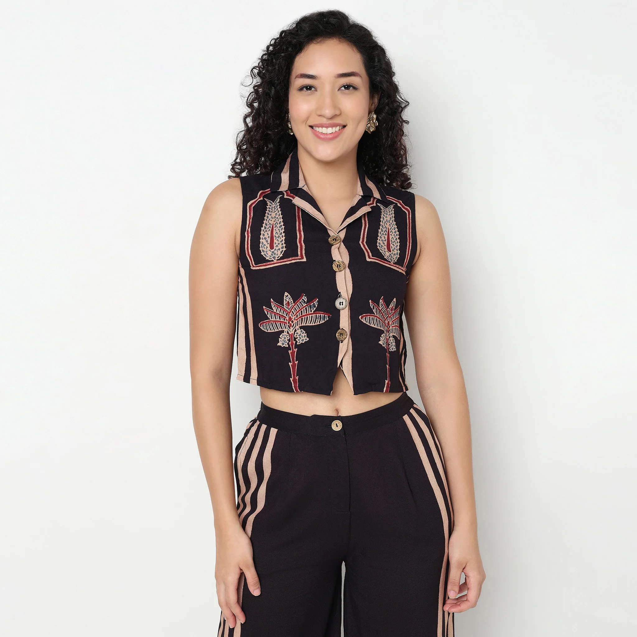Printed Lapel Collar Crop Vest Top - Image 2
