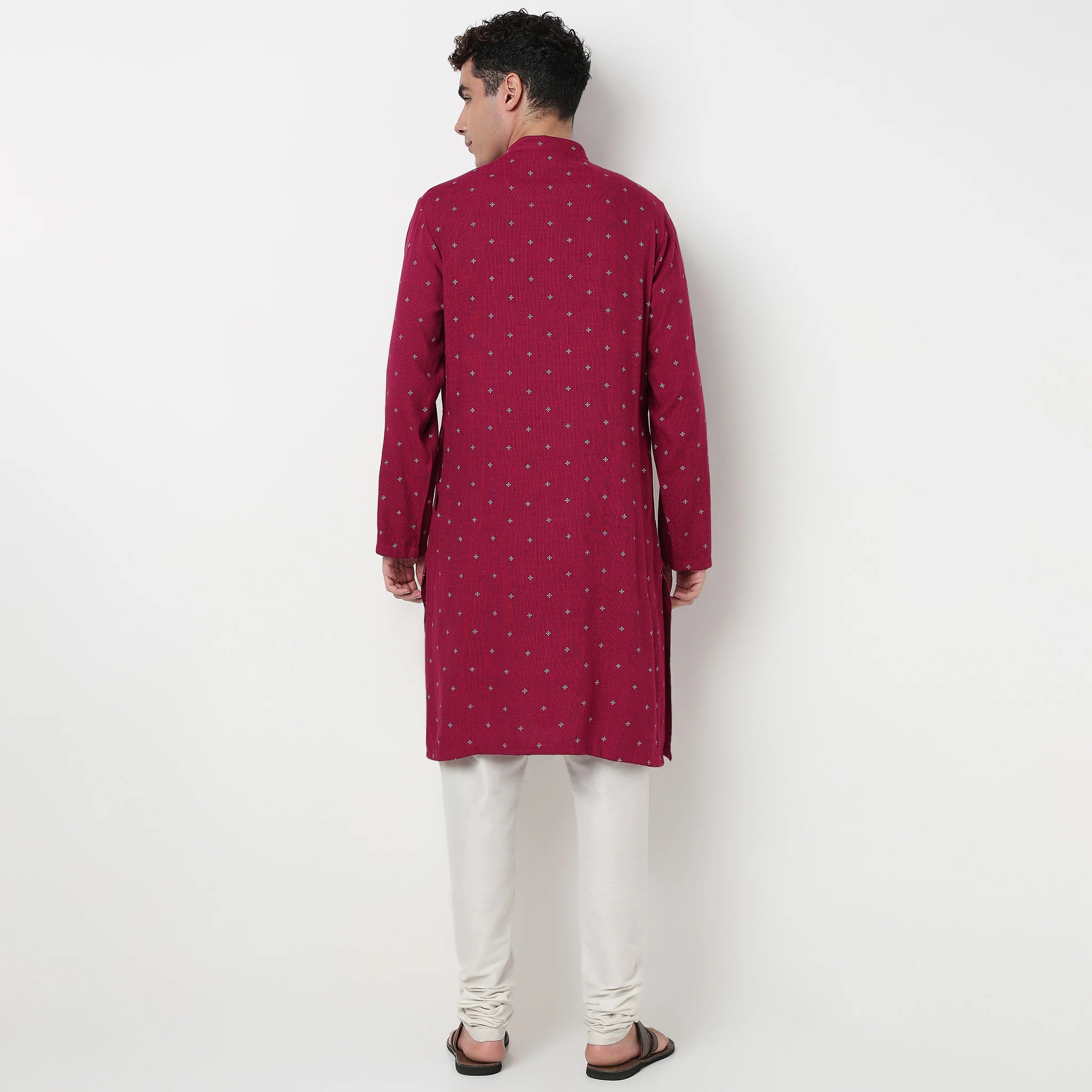 Printed Yarn Dyed Mandarin Collar Long Kurta - Image 3