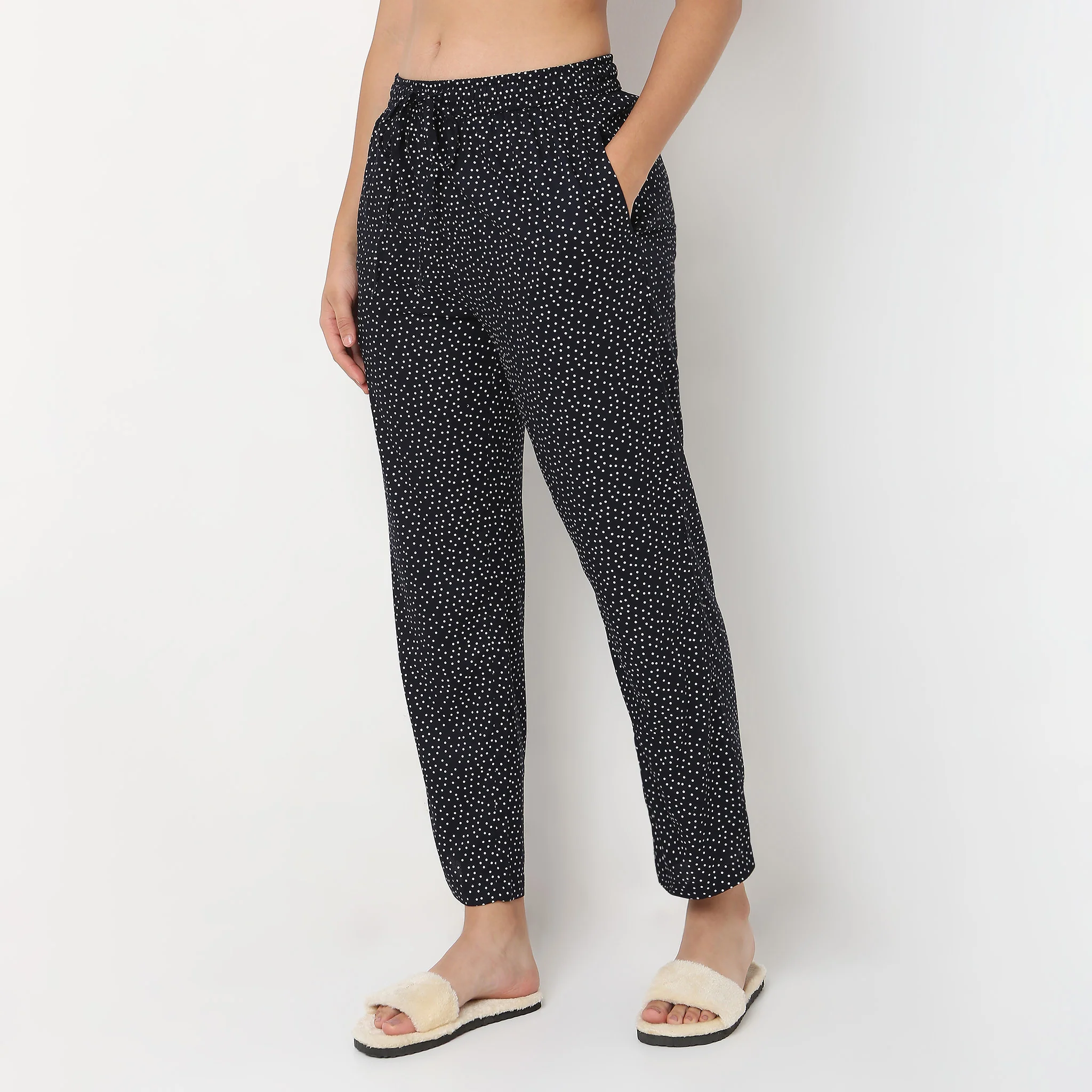 Printed Lounge Pyjama - Image 5