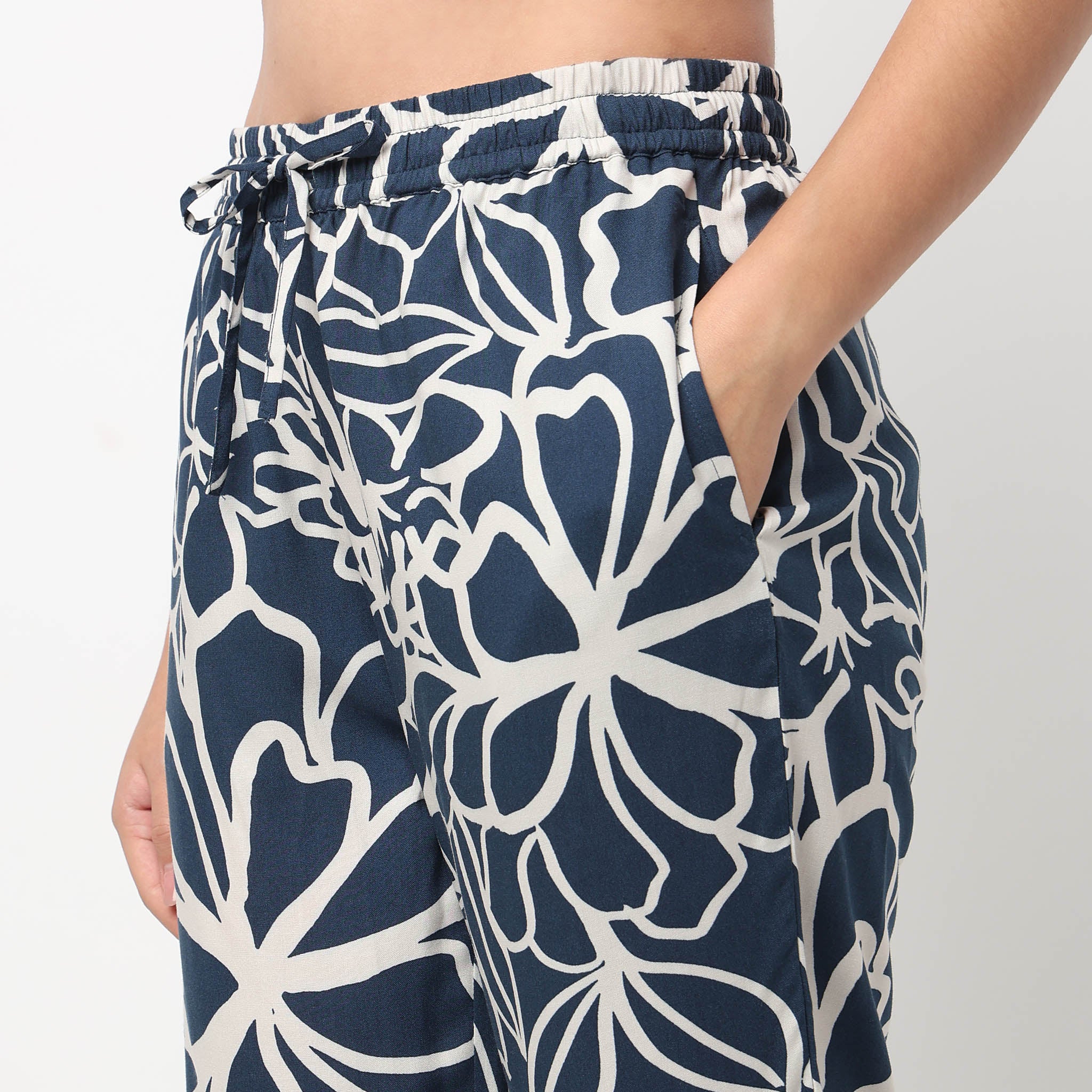 Printed Lounge Pyjamas - Image 4