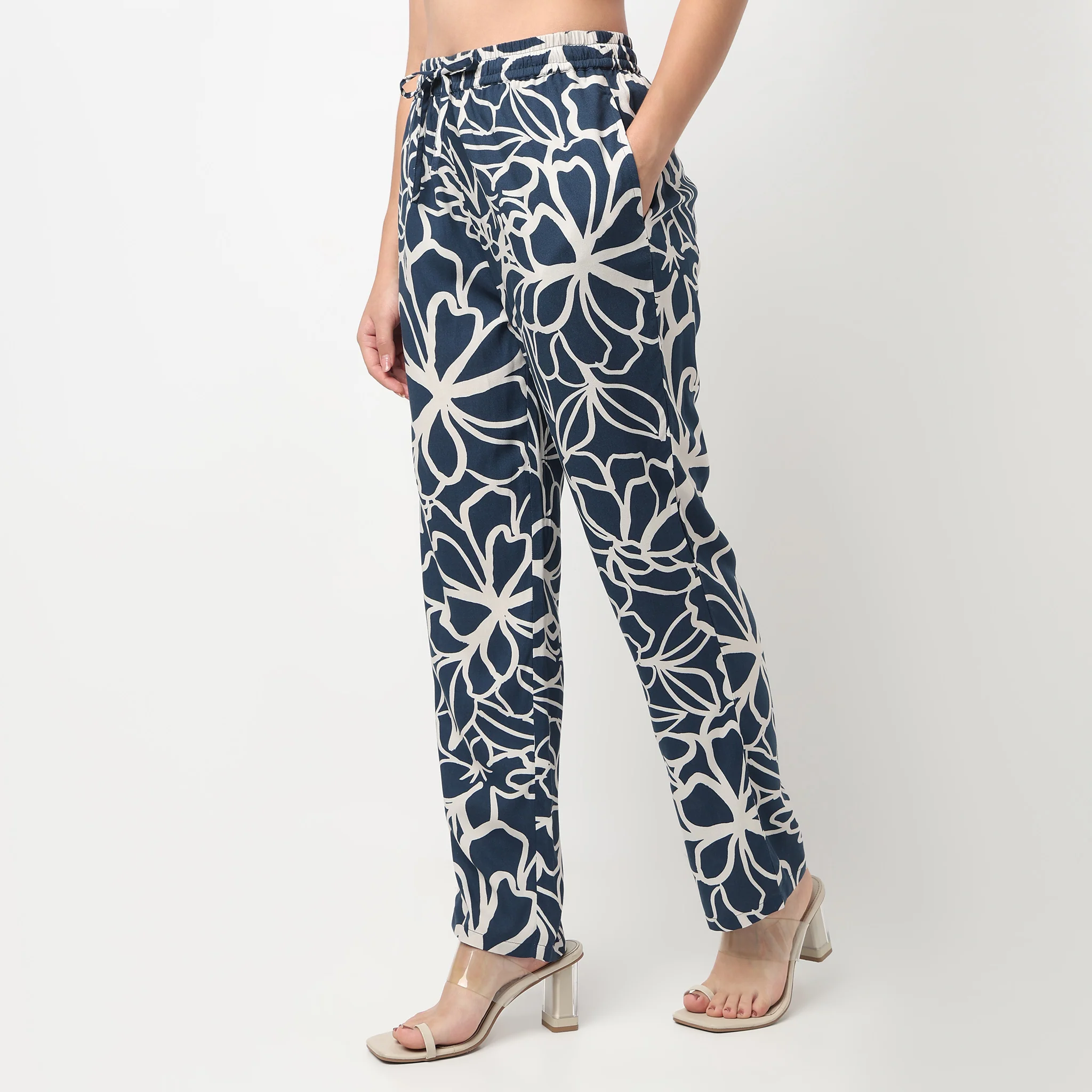 Printed Lounge Pyjamas - Image 5