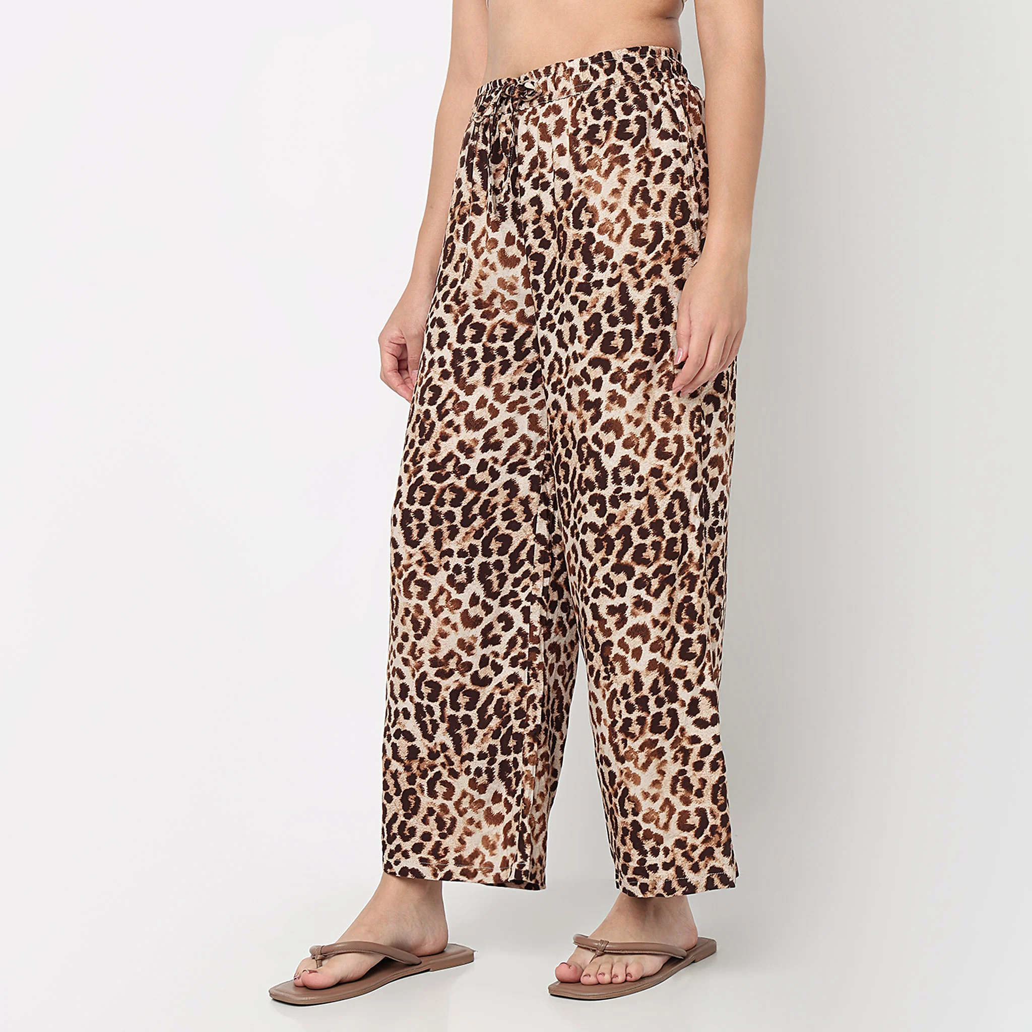 Printed Lounge Pyjamas - Image 5