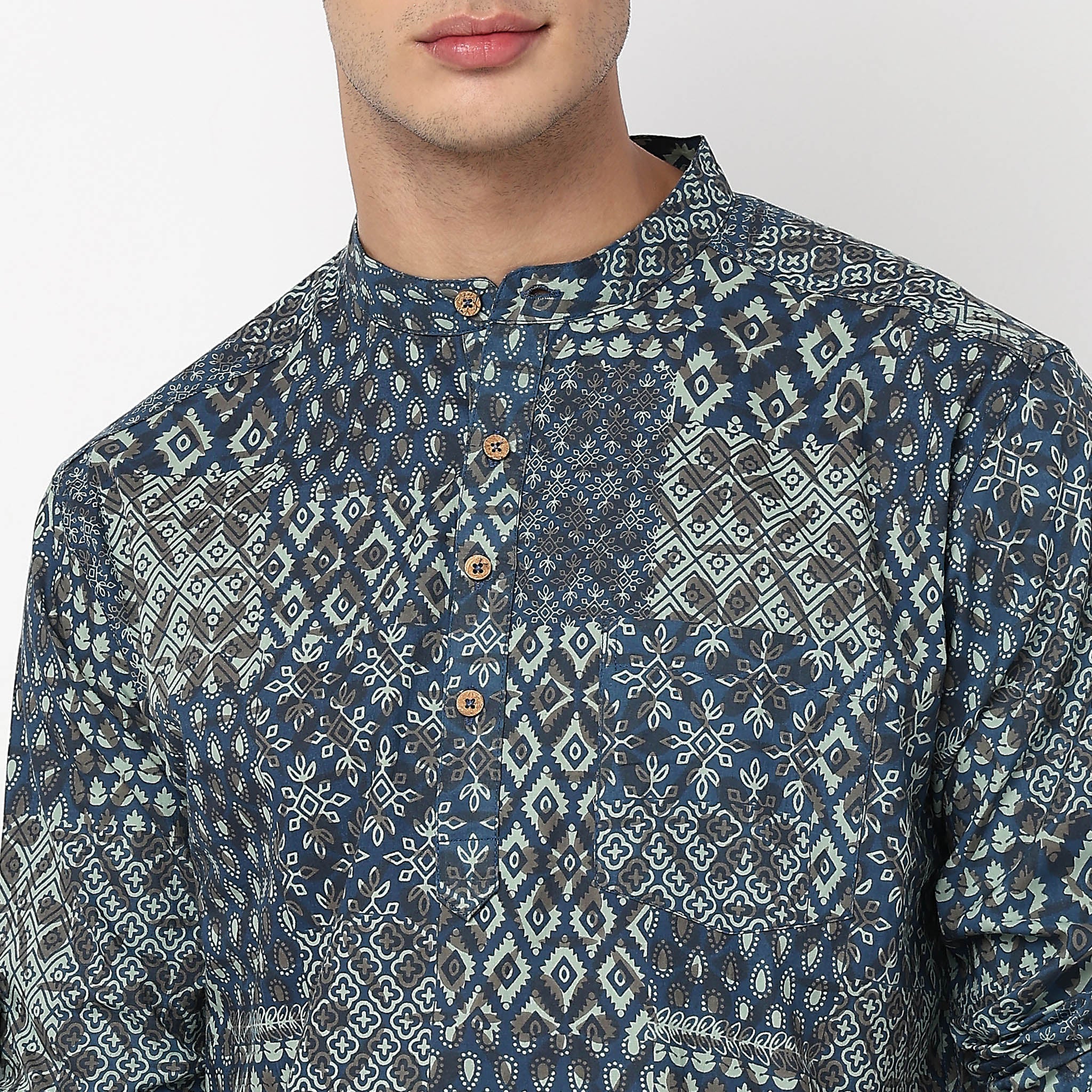 Printed Cotton Mandarin Collar Short Kurta - Image 4