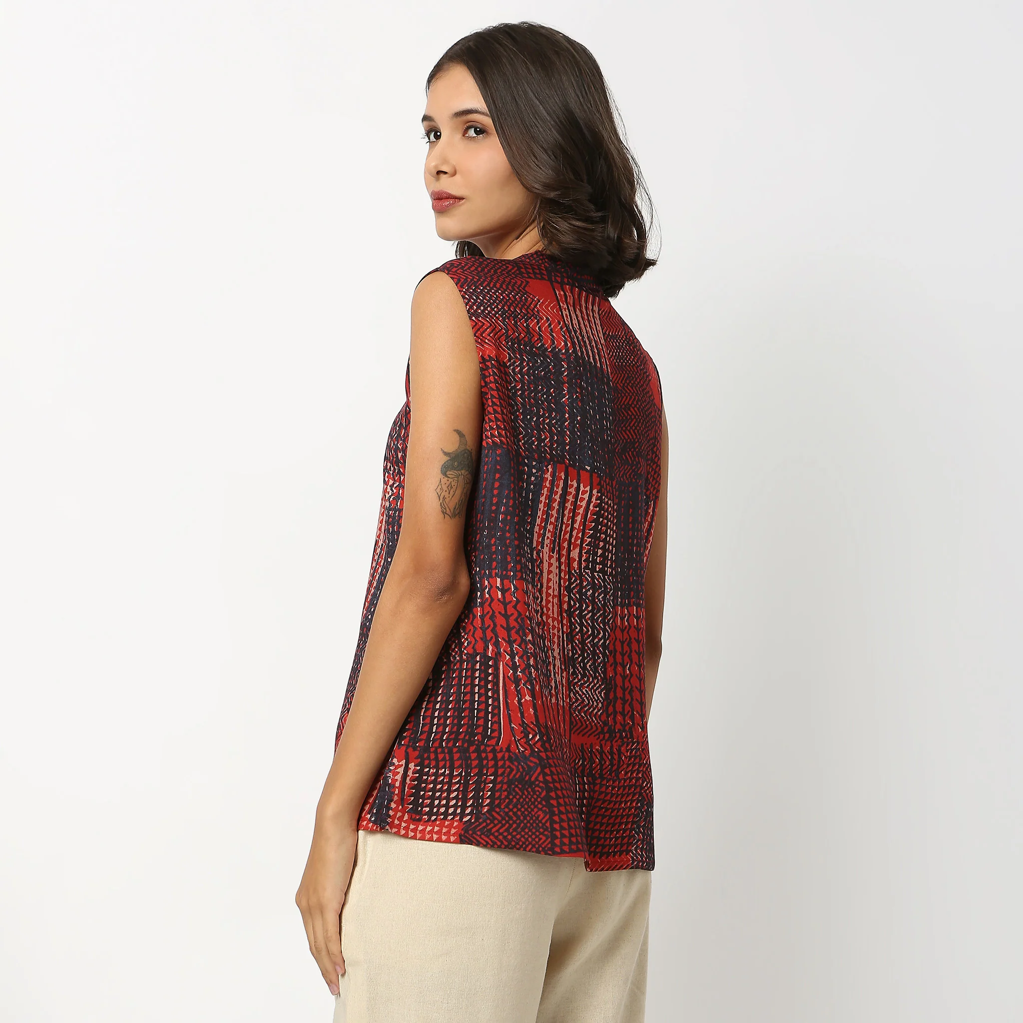 Printed Band Neck Kurta - Image 3