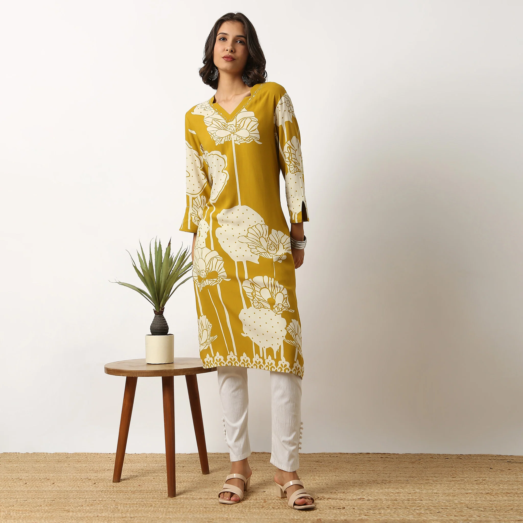 Printed V Neck Kurta